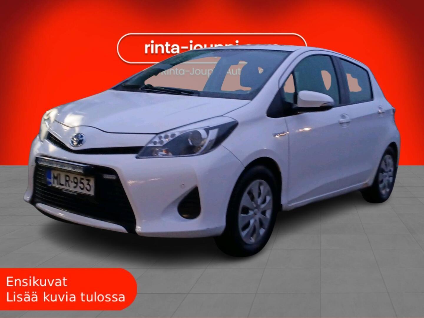 TOYOTA Yaris 2014