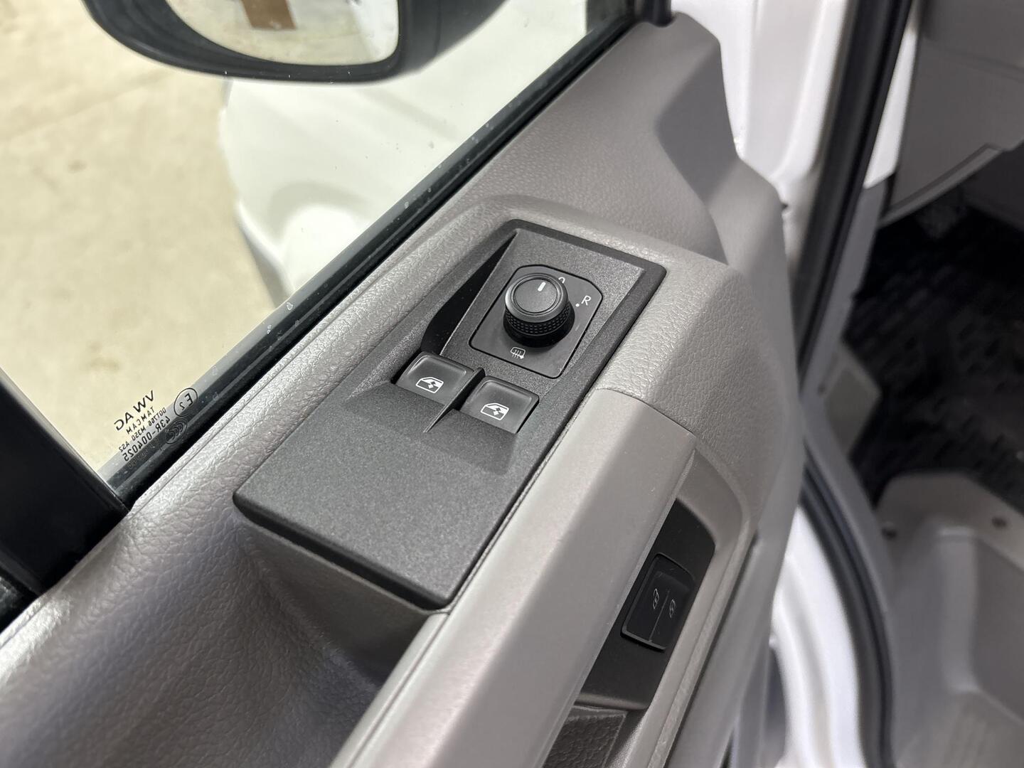 VOLKSWAGEN GRAND CALIFORNIA 600 2023