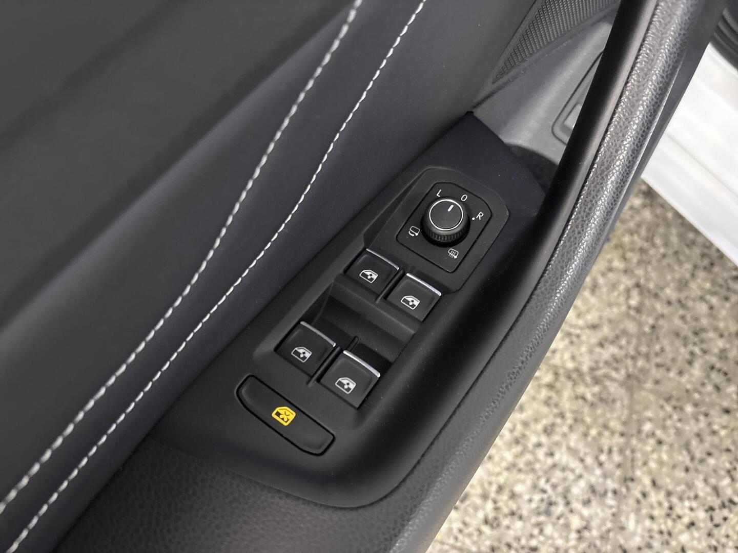 VOLKSWAGEN ARTEON 2021