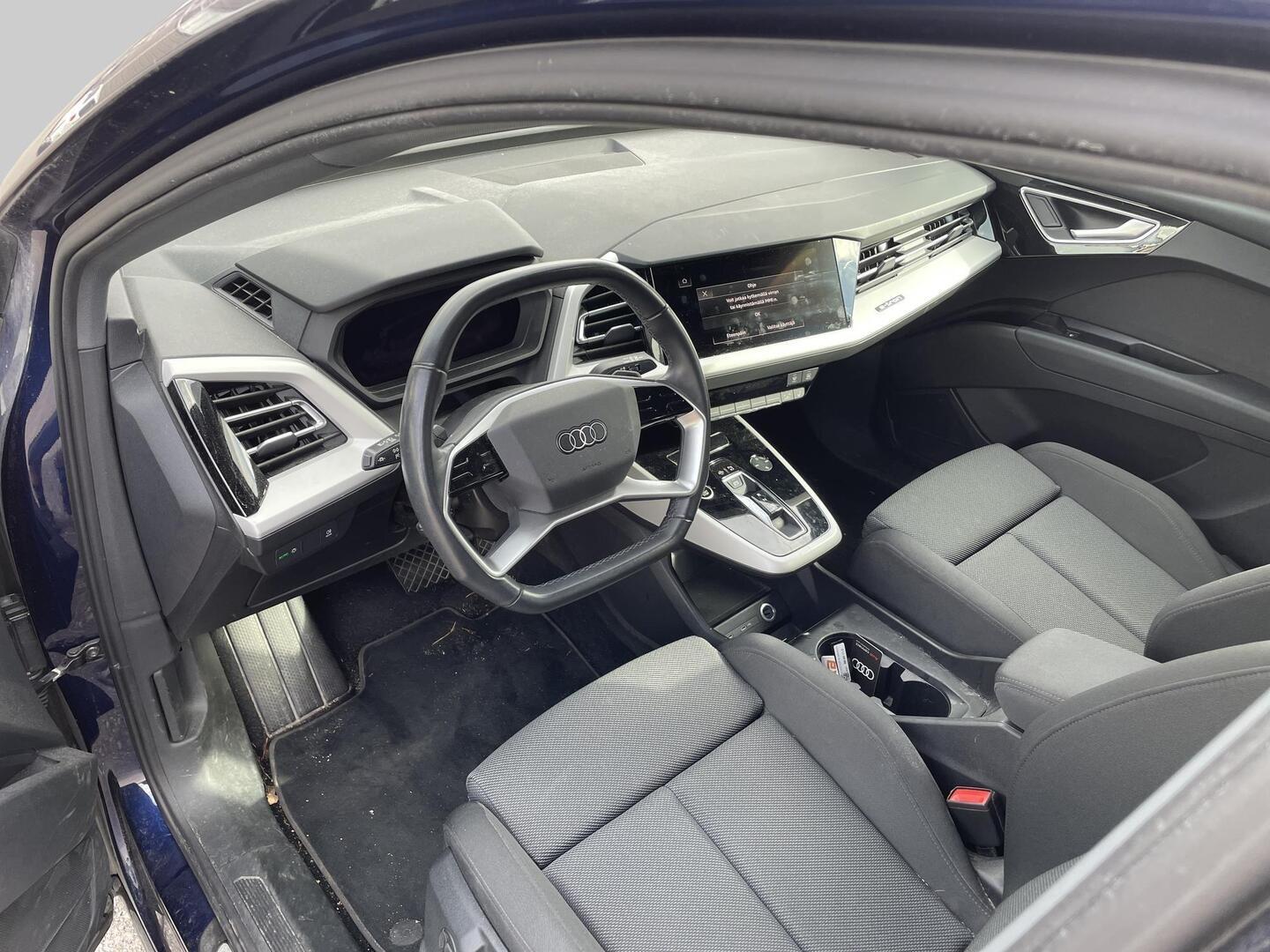 AUDI Q4 e-tron 2023