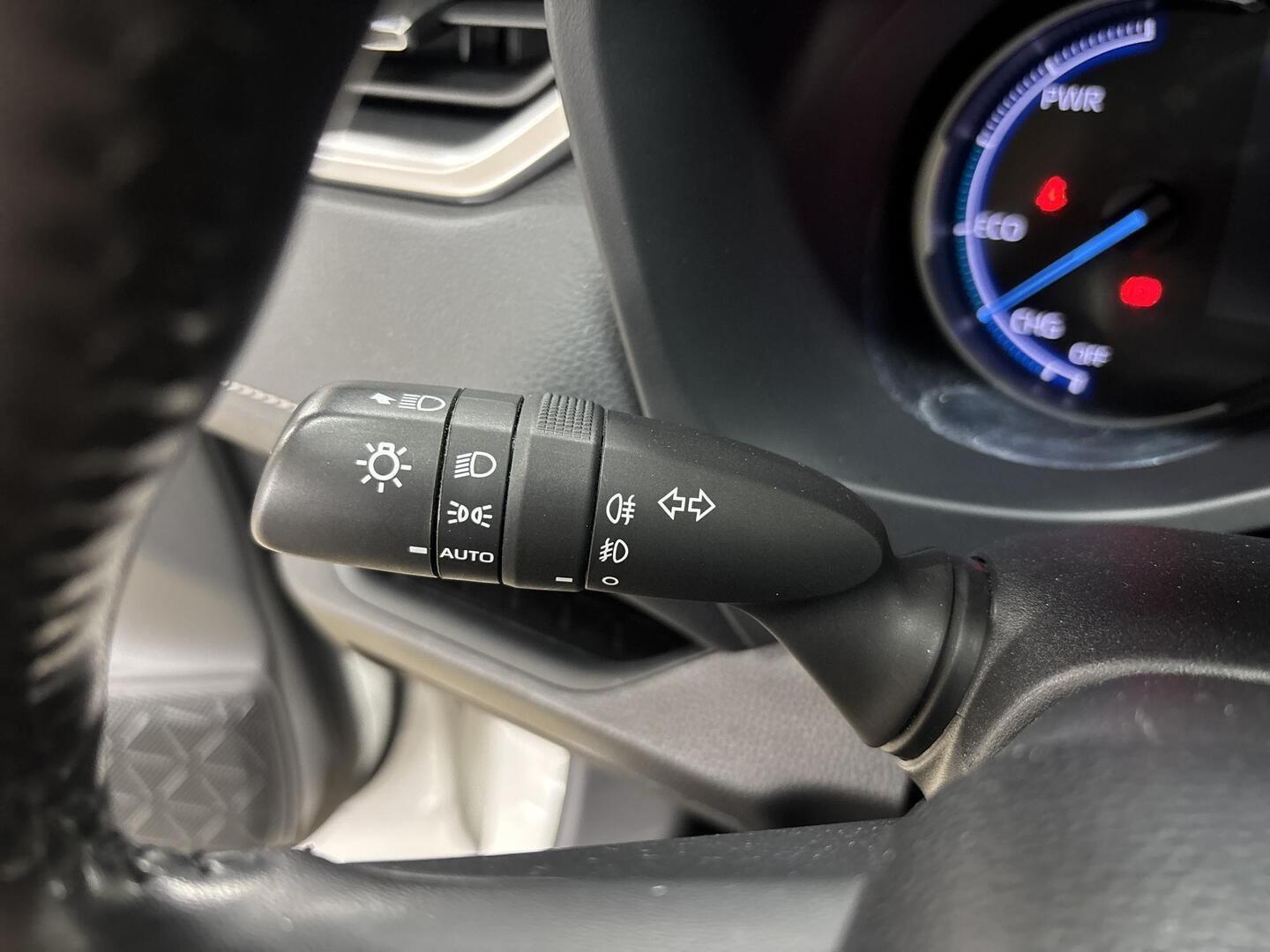 TOYOTA RAV4 2020