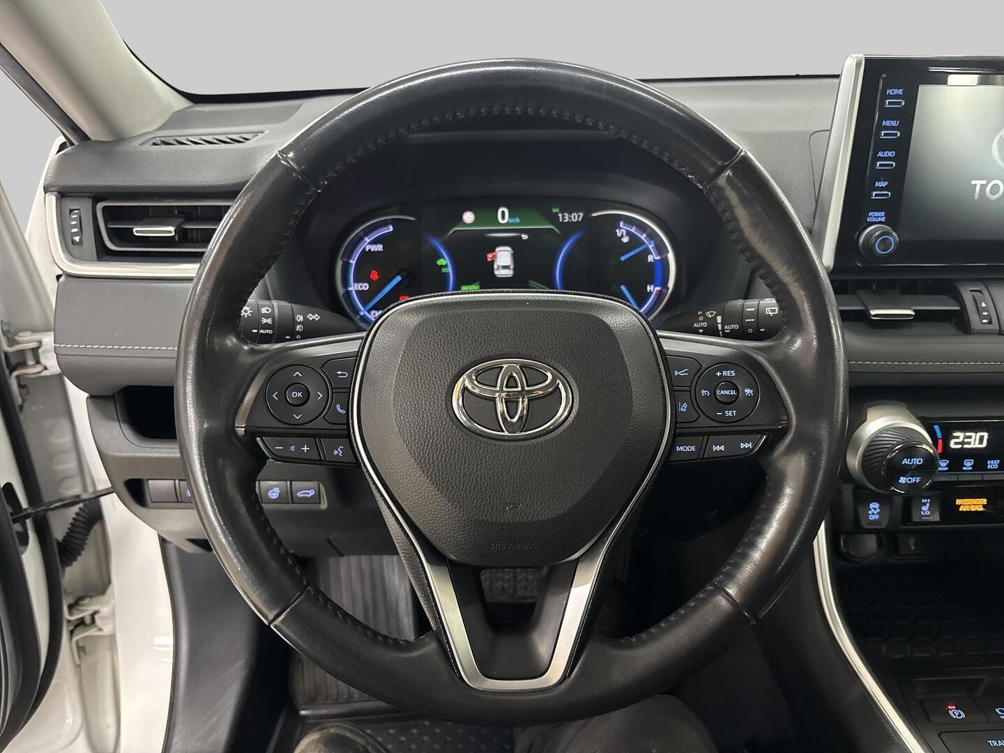 TOYOTA RAV4 2020