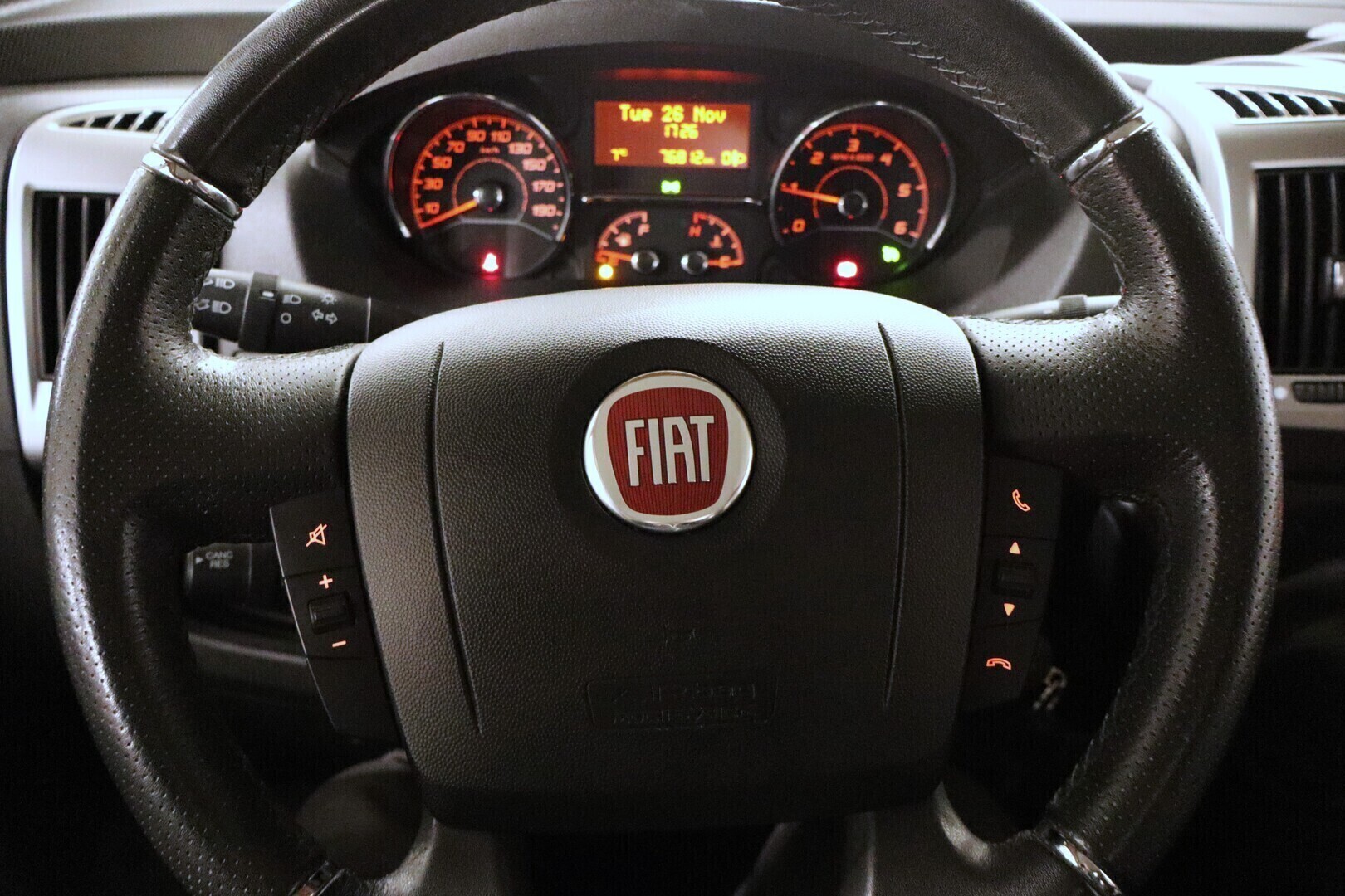 LMC EXPLORER I 665 2017