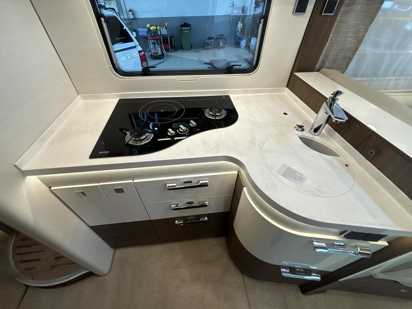 HYMER BML-I 880 2025