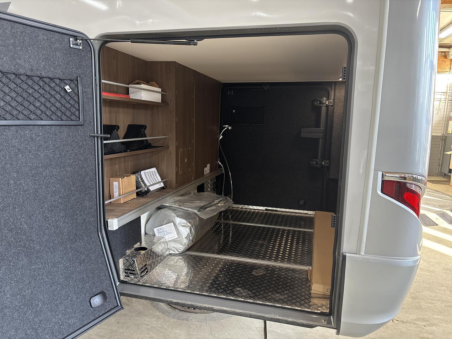 HYMER BML-I 880 2025
