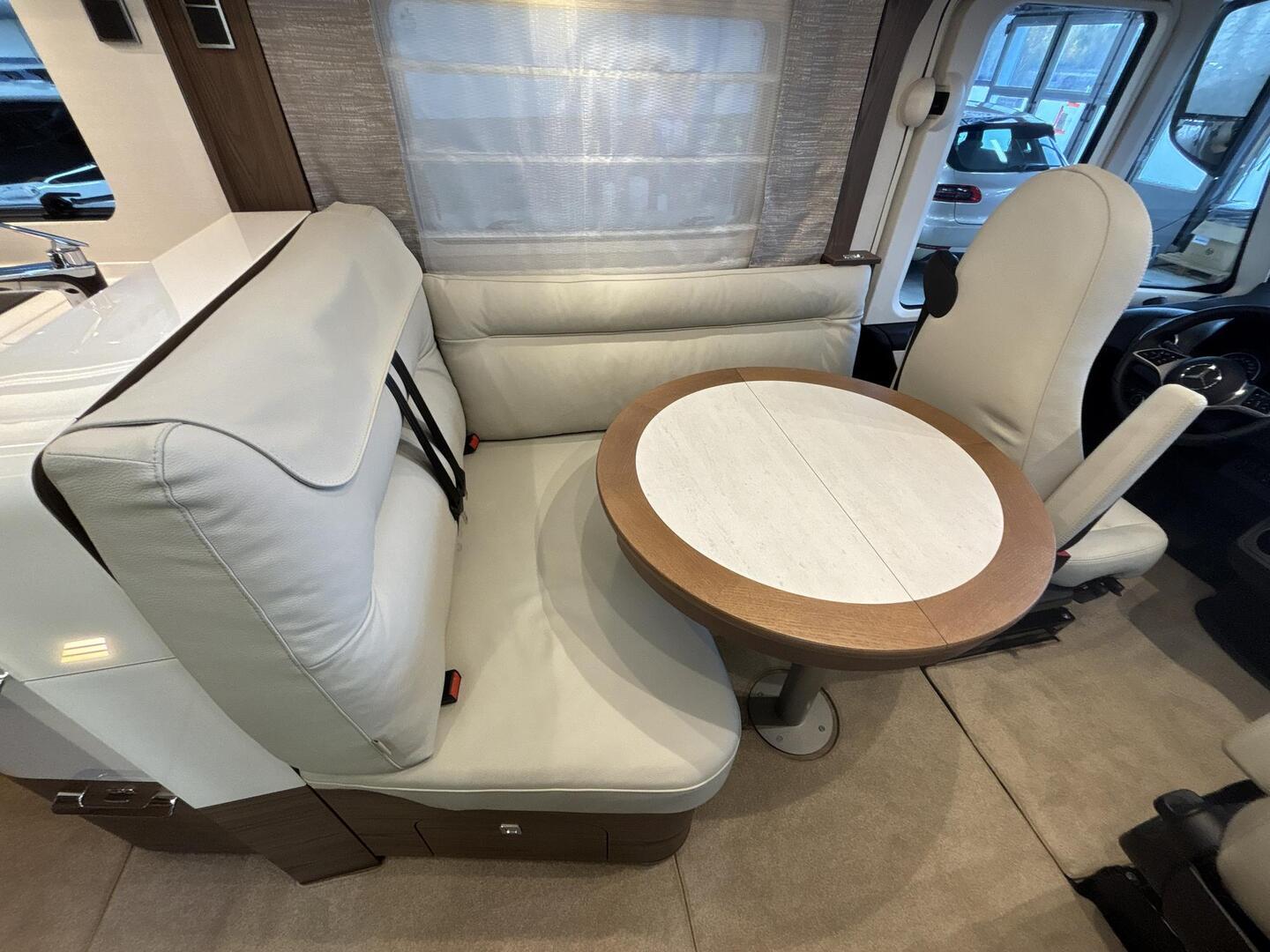 HYMER BML-I 880 2025
