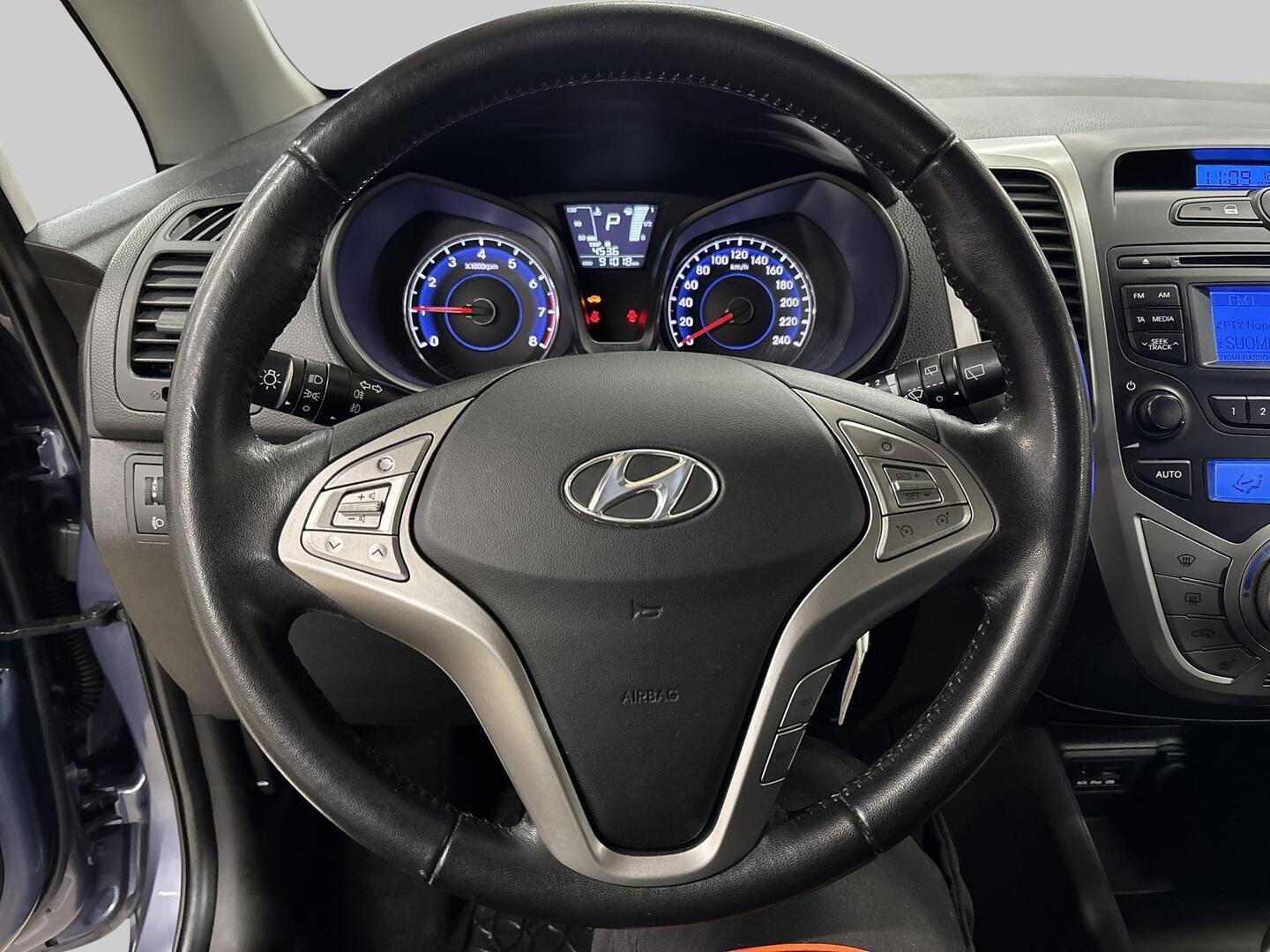 HYUNDAI ix20 2011