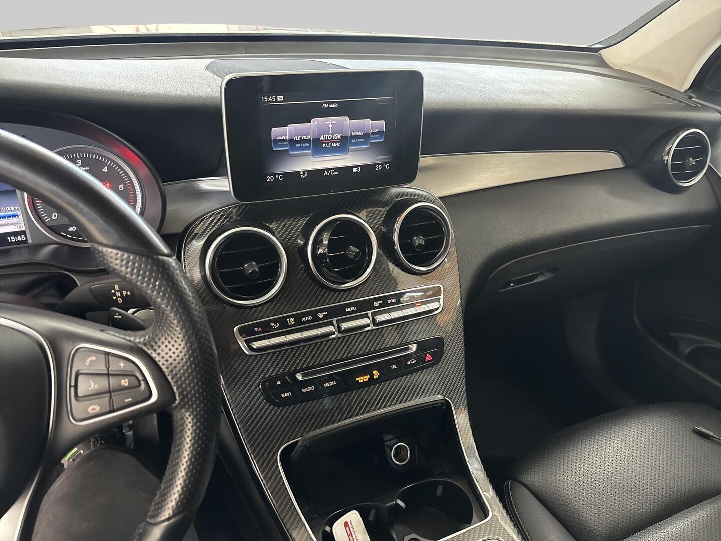 MERCEDES-BENZ GLC 2015