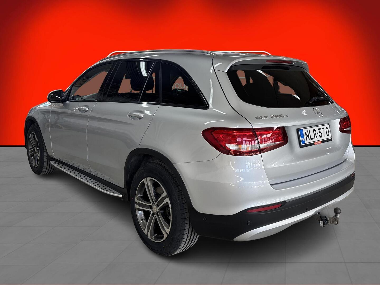 MERCEDES-BENZ GLC 2015