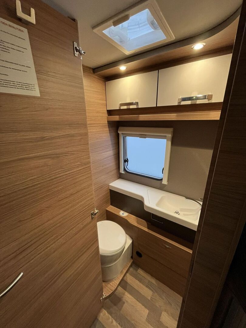 WEINSBERG CARACORE 700 2024