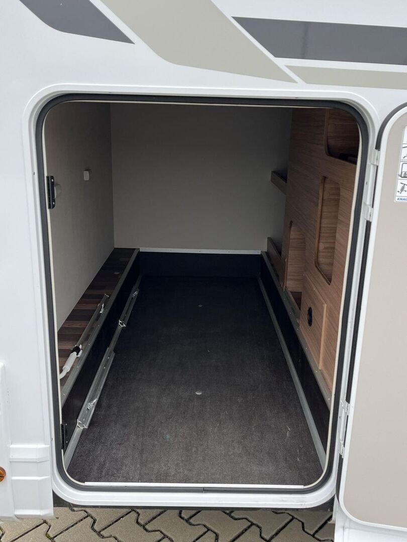 WEINSBERG CARACORE 700 2024