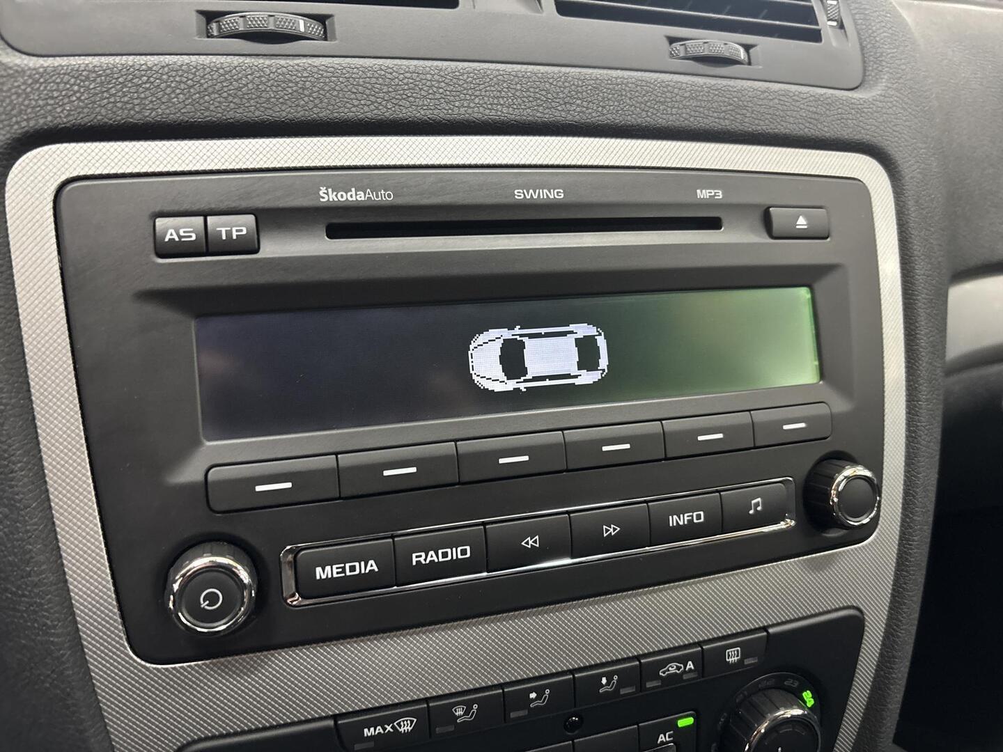 SKODA Octavia 2013