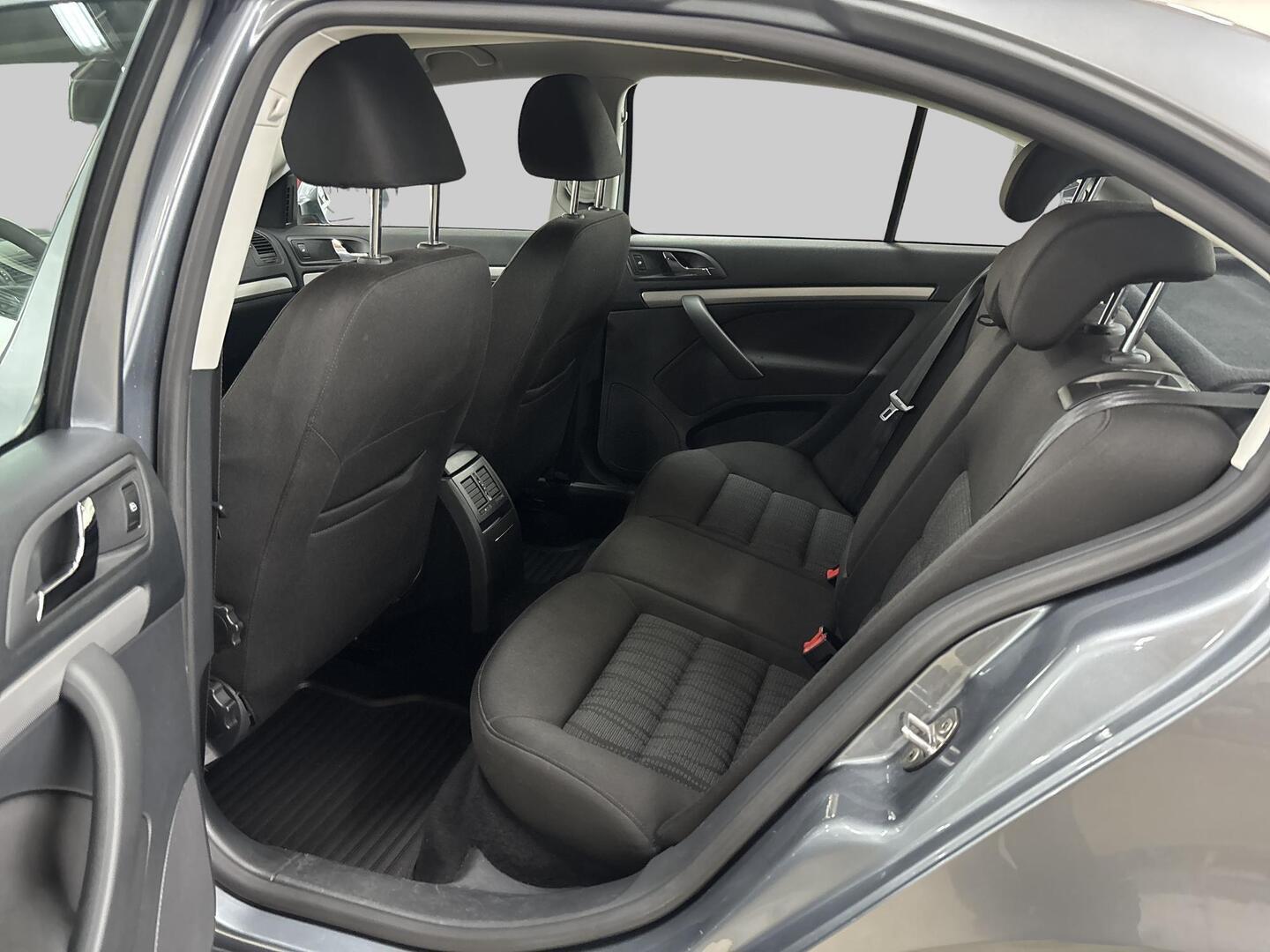 SKODA Octavia 2013