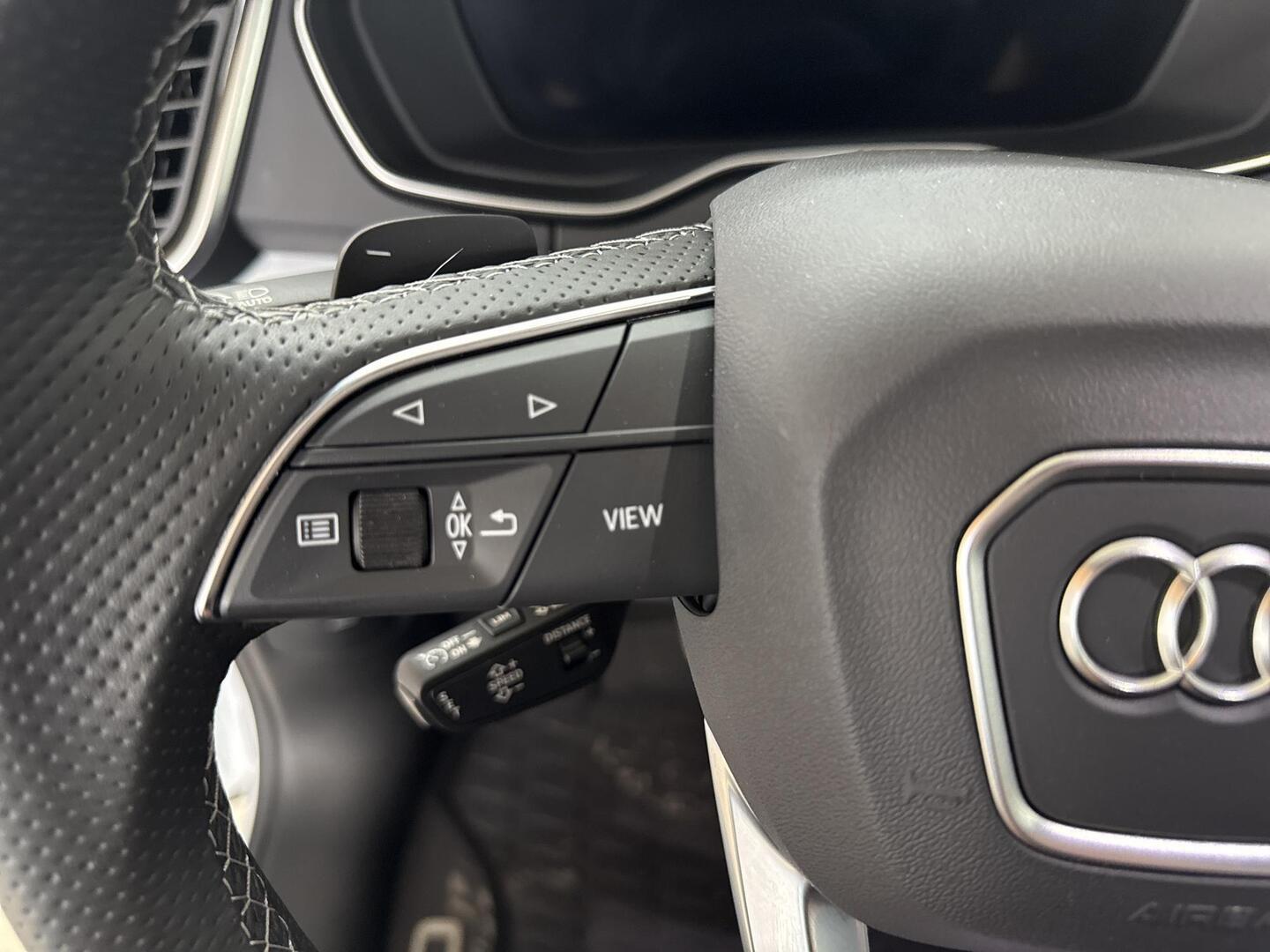 AUDI Q5 2024