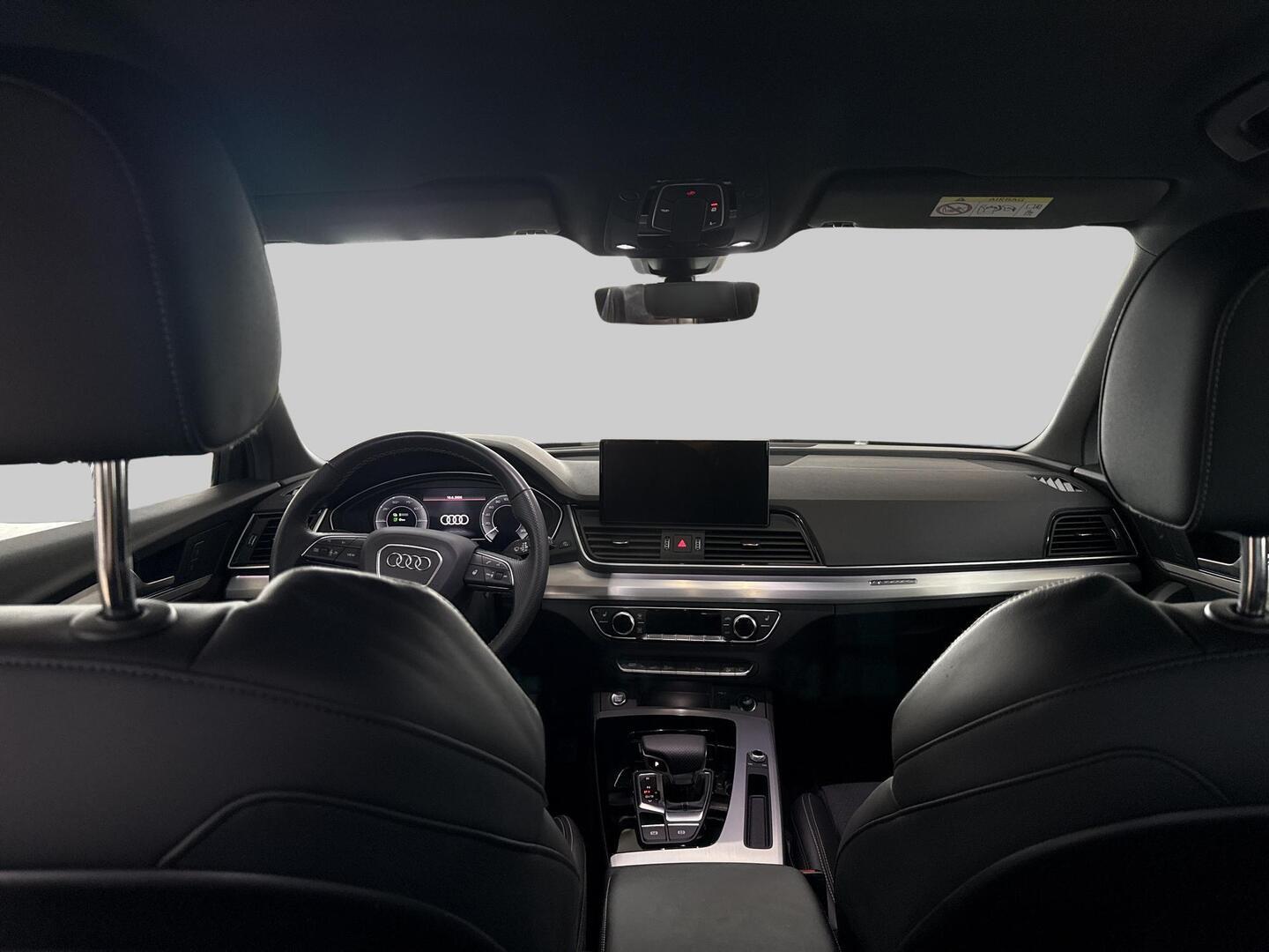 AUDI Q5 2024