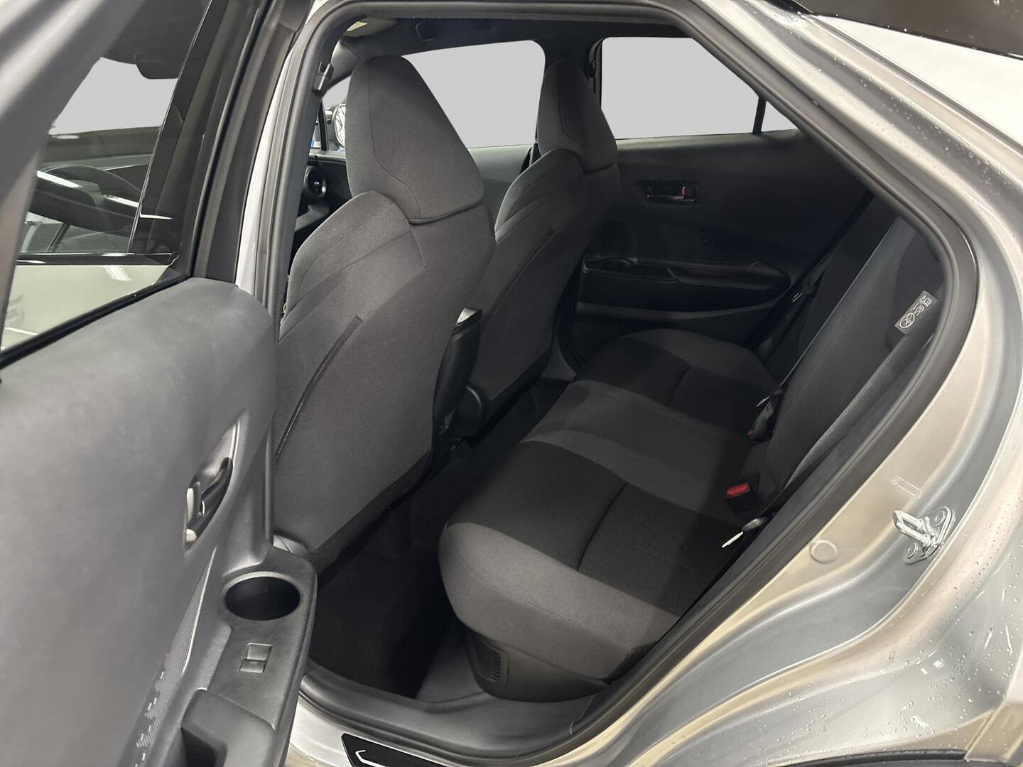 TOYOTA C-HR 2024