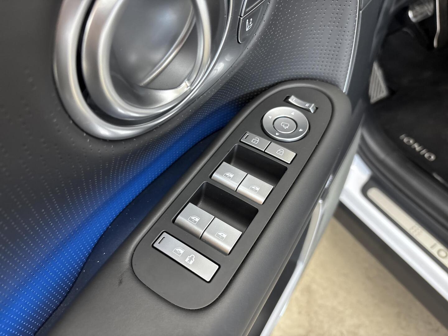 HYUNDAI IONIQ 9 2025