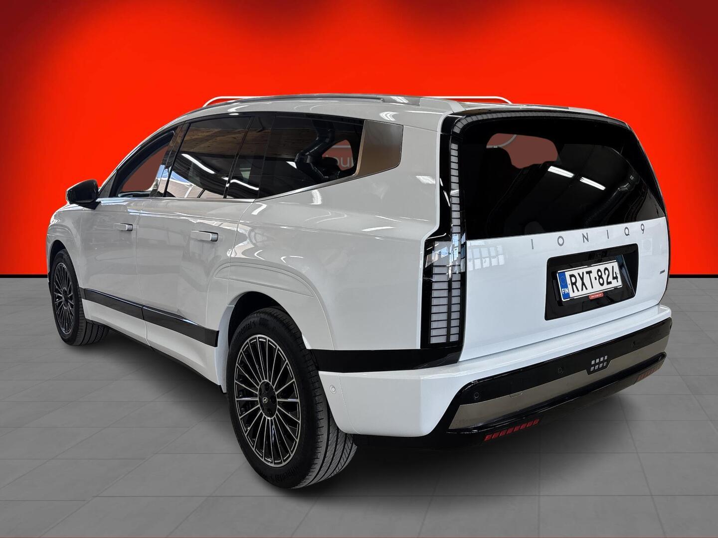 HYUNDAI IONIQ 9 2025