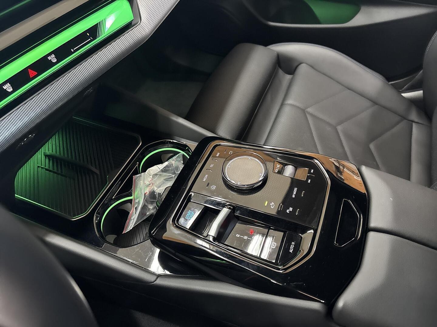 BMW I5 2025