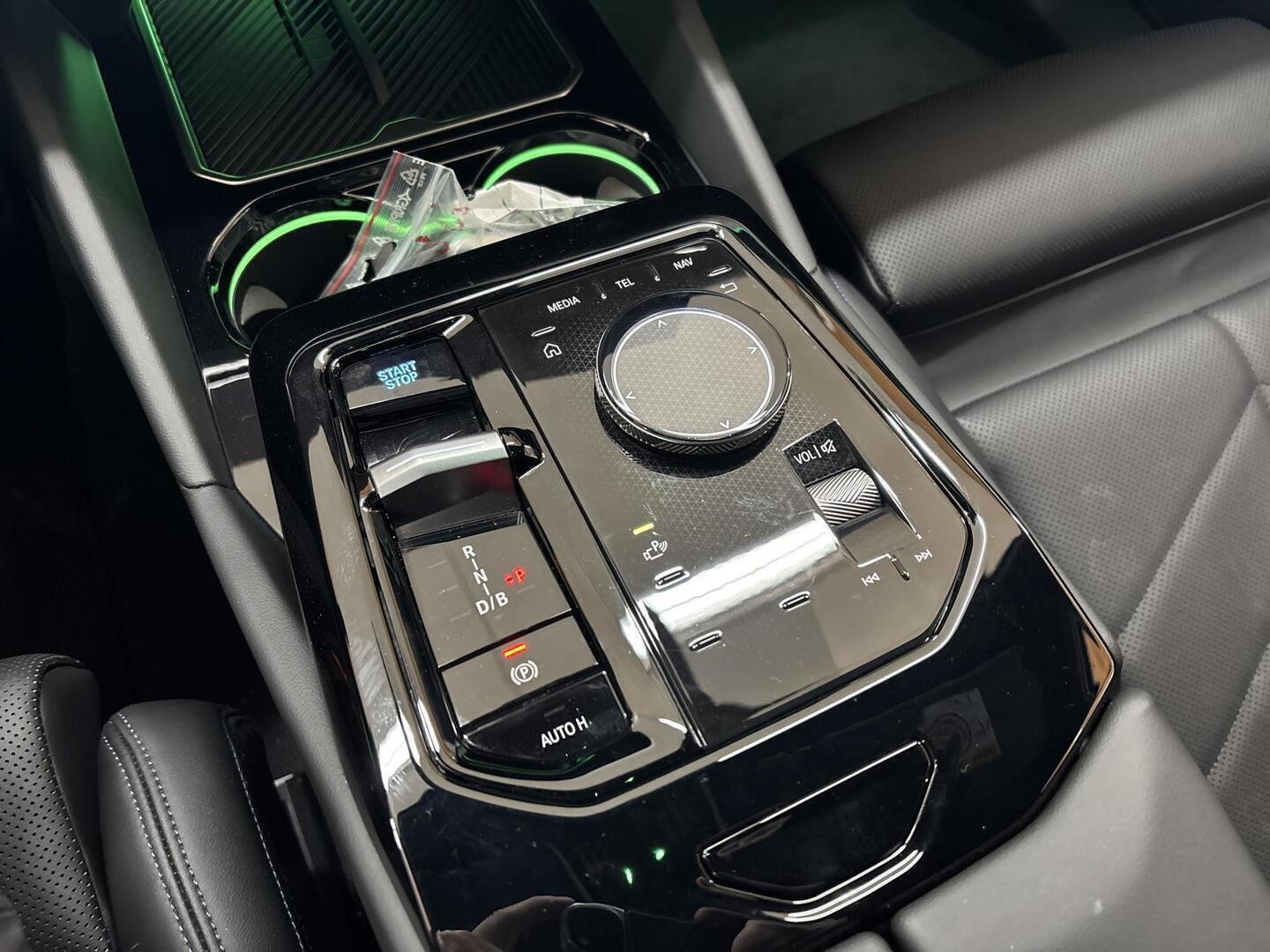BMW I5 2025