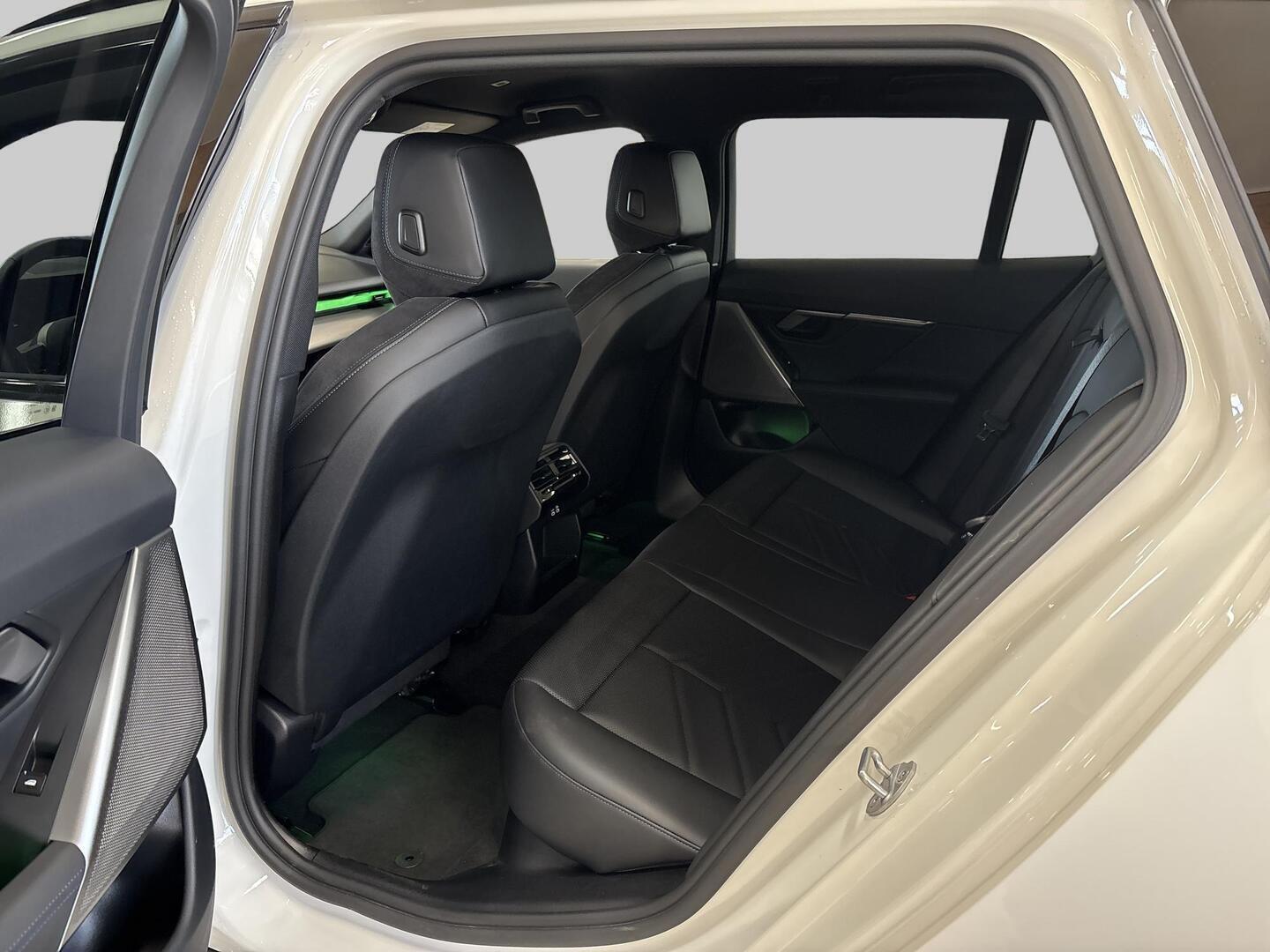 BMW I5 2025
