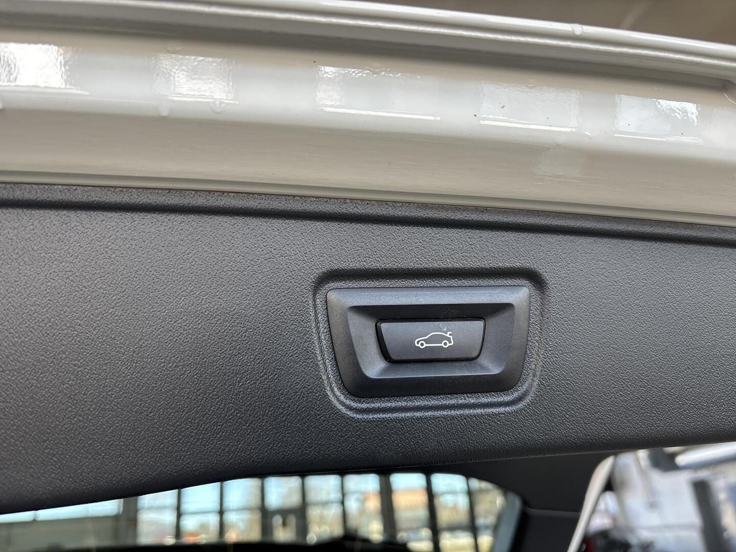 BMW I5 2025