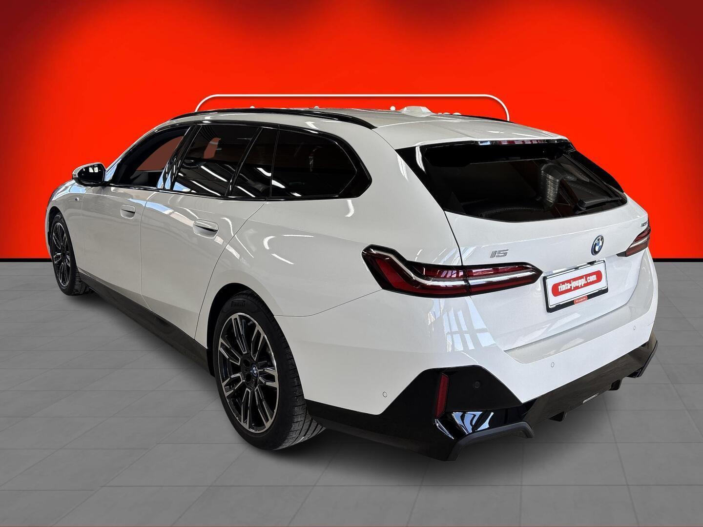 BMW I5 2025