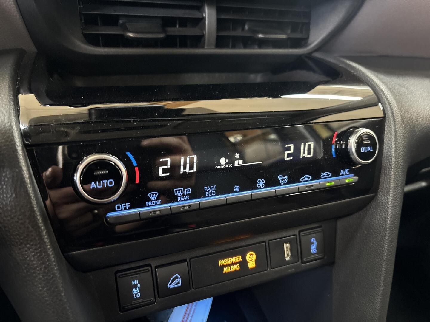 TOYOTA Yaris Cross 2022
