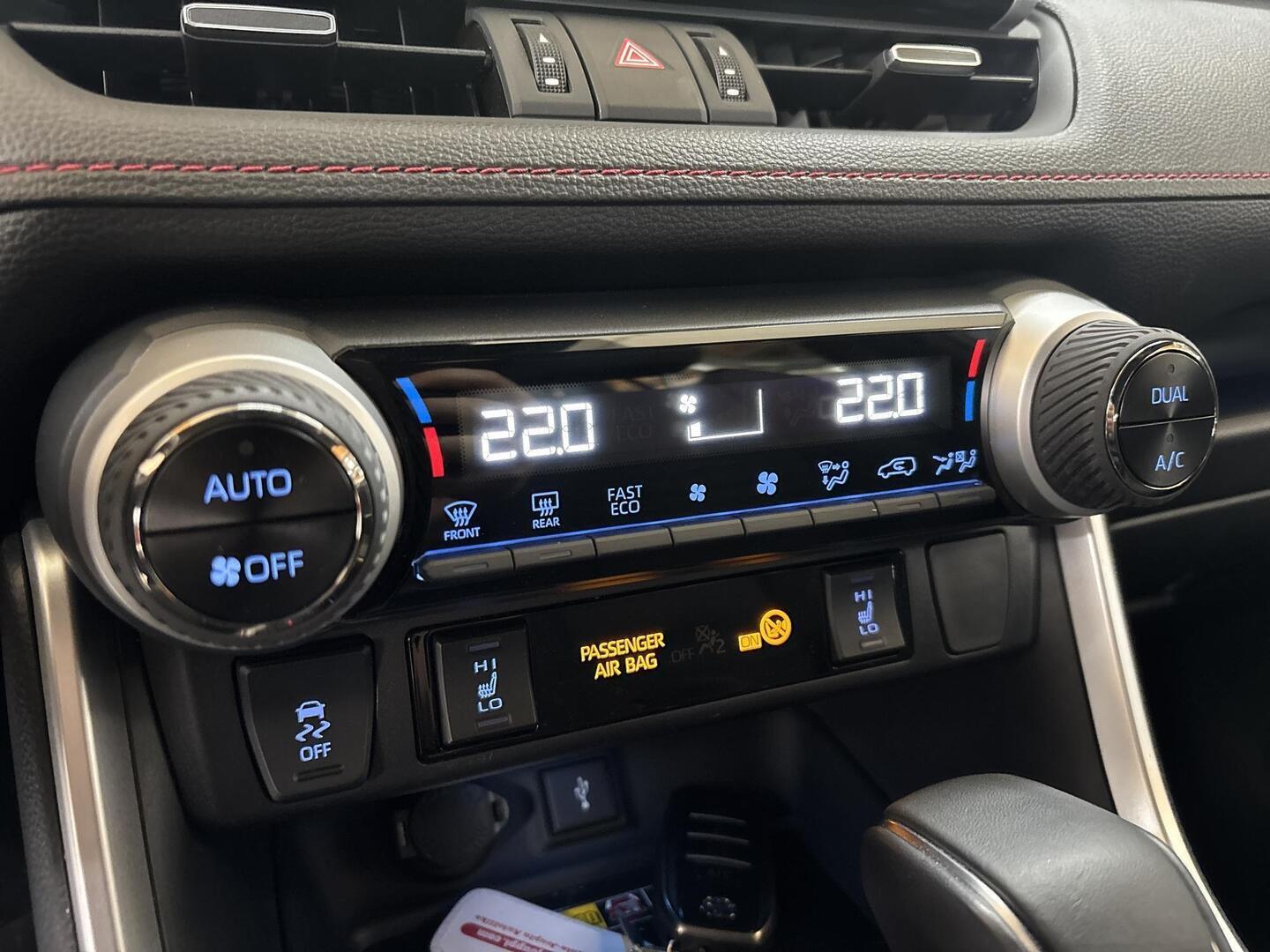 TOYOTA RAV4 PLUG-IN 2022