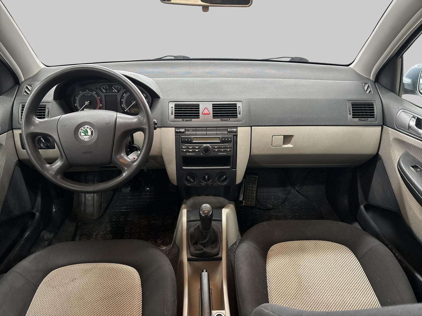 SKODA FABIA 2005