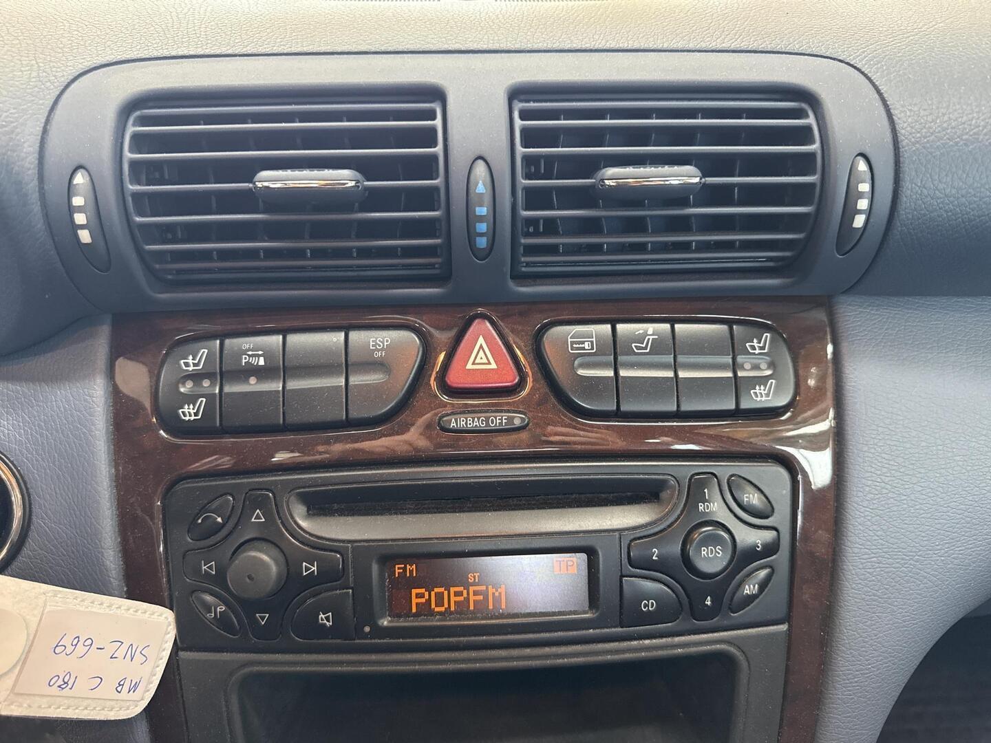 MERCEDES-BENZ C 2001