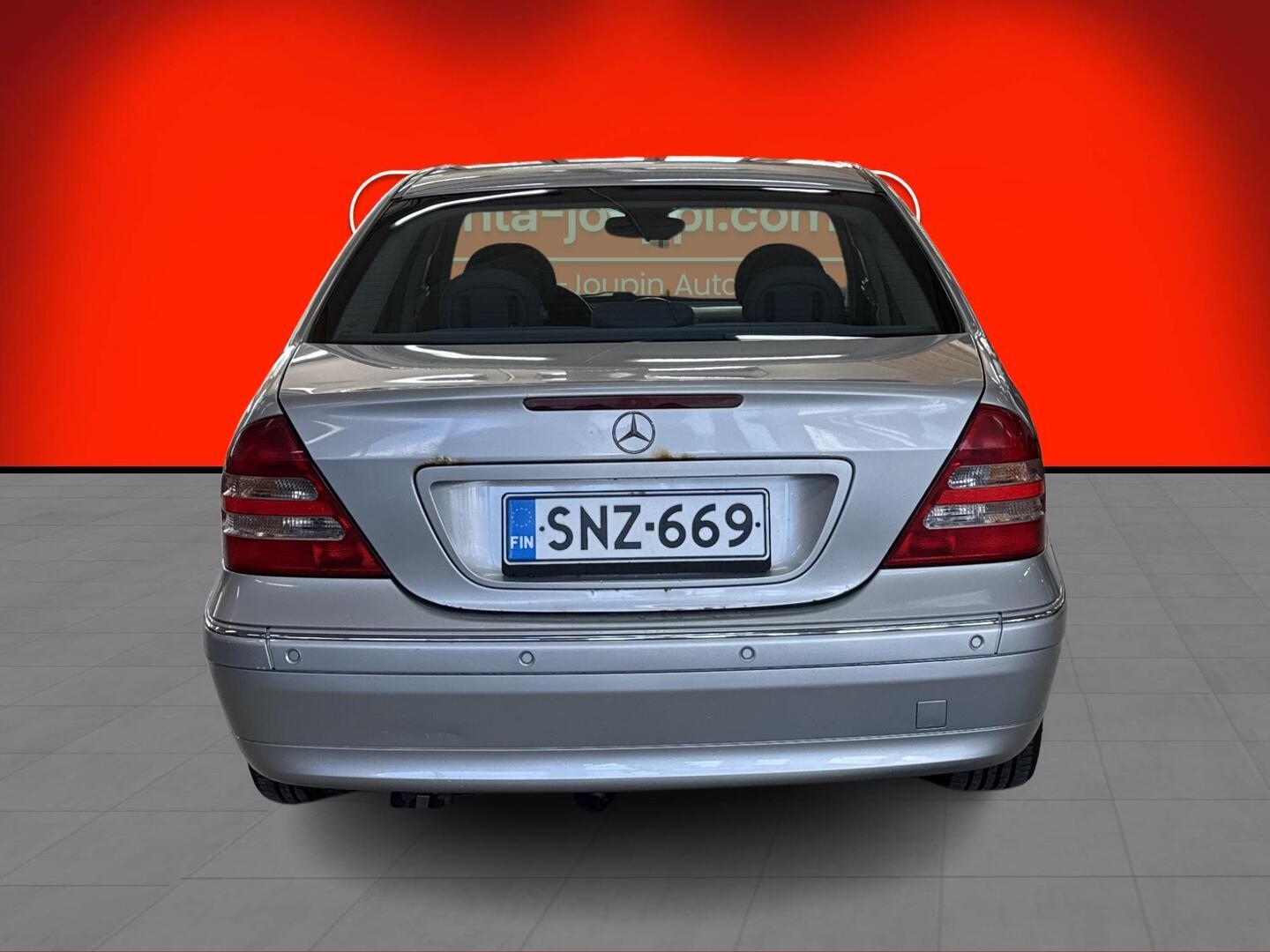 MERCEDES-BENZ C 2001