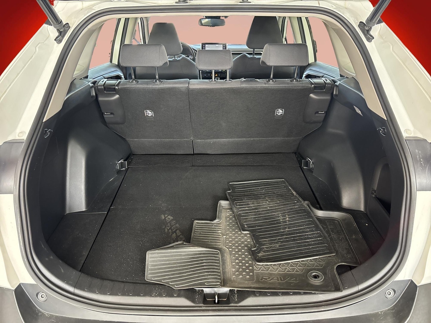TOYOTA RAV4 2021