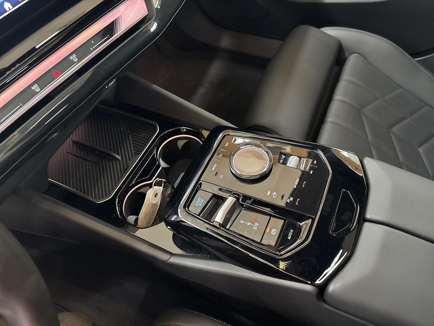 BMW I5 2024