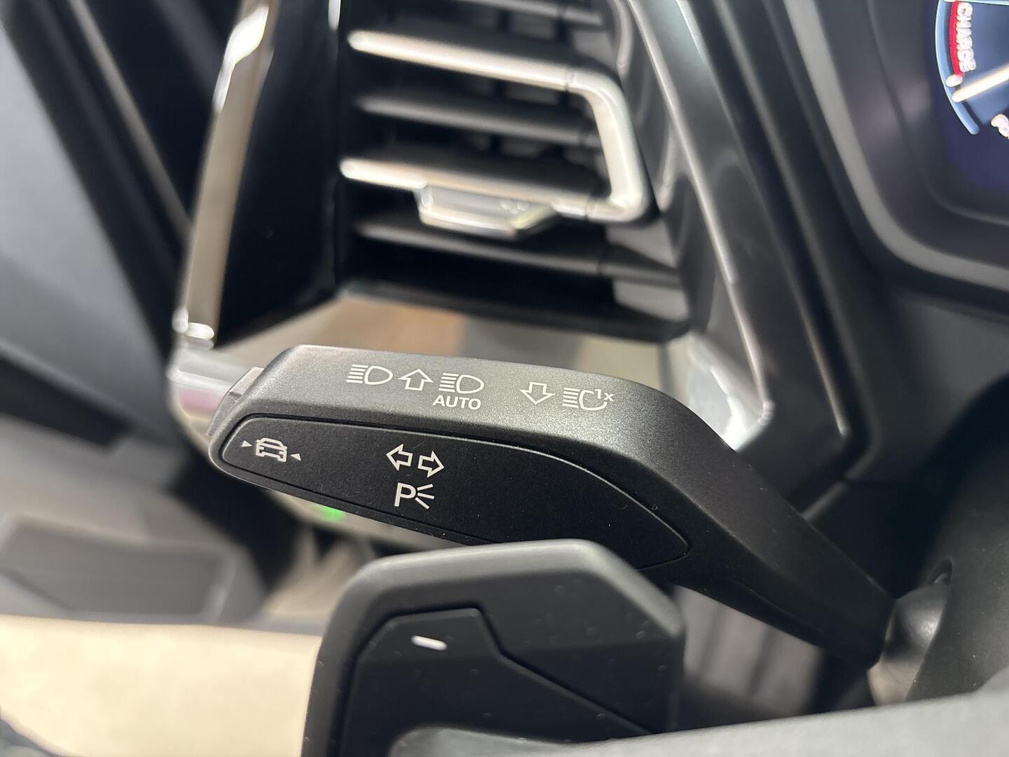 AUDI Q4 E-TRON 2024