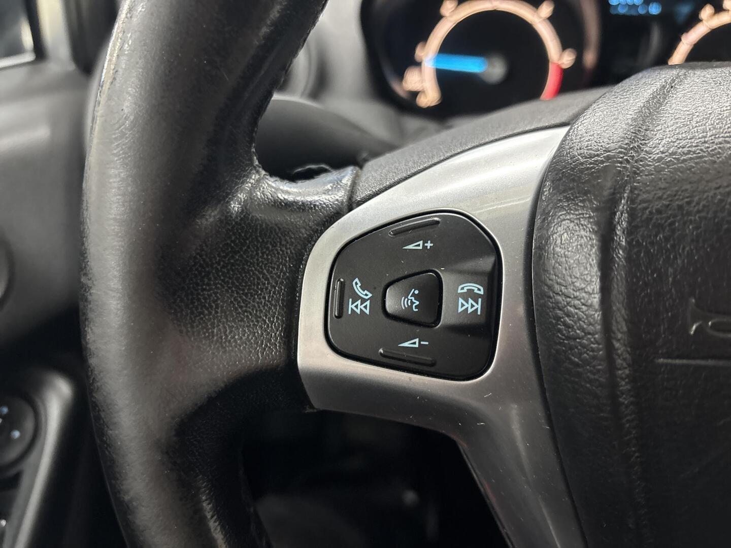 FORD Fiesta Van 2014