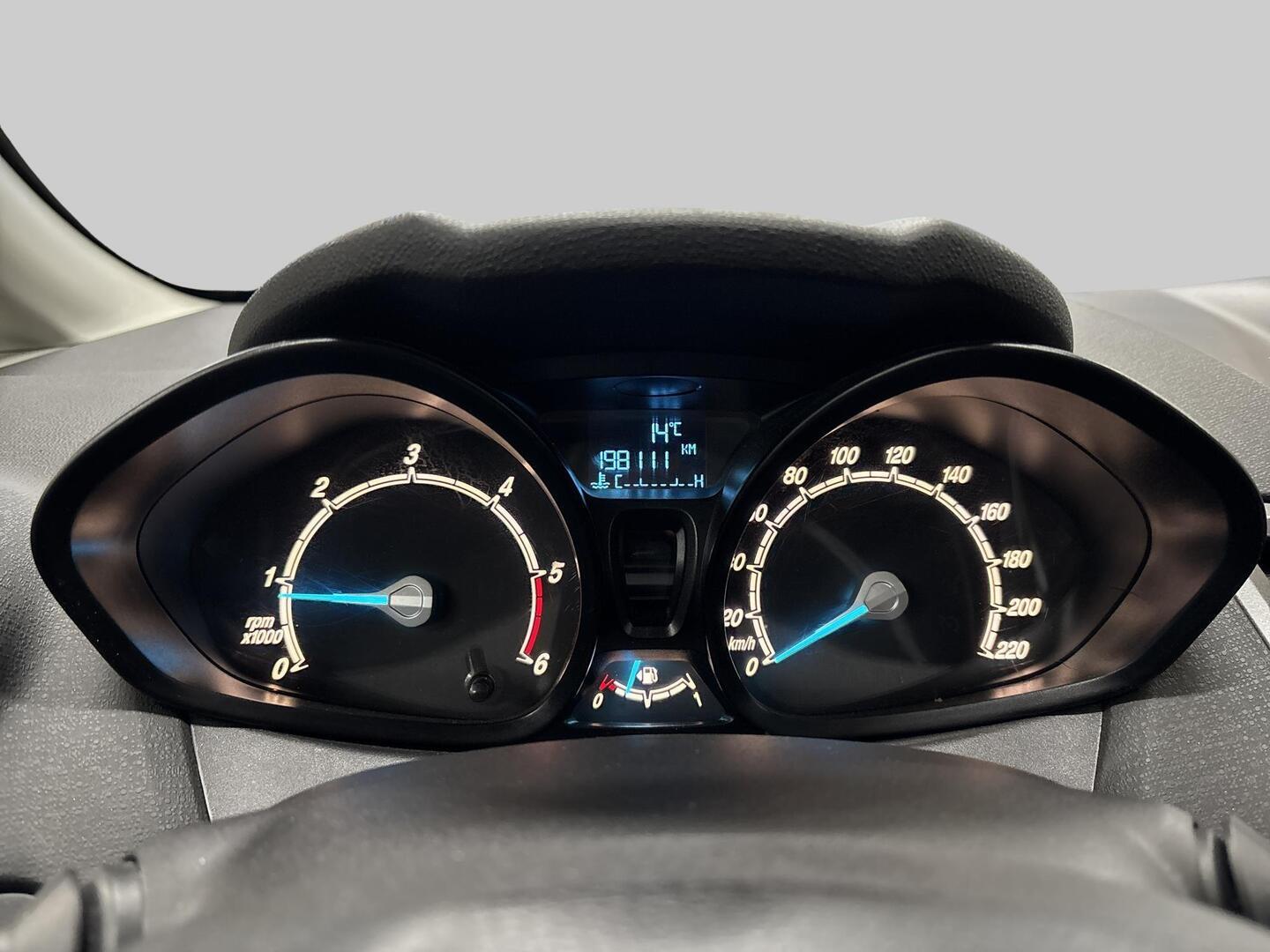 FORD Fiesta Van 2014