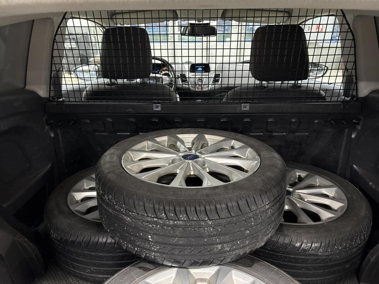 FORD Fiesta Van 2014