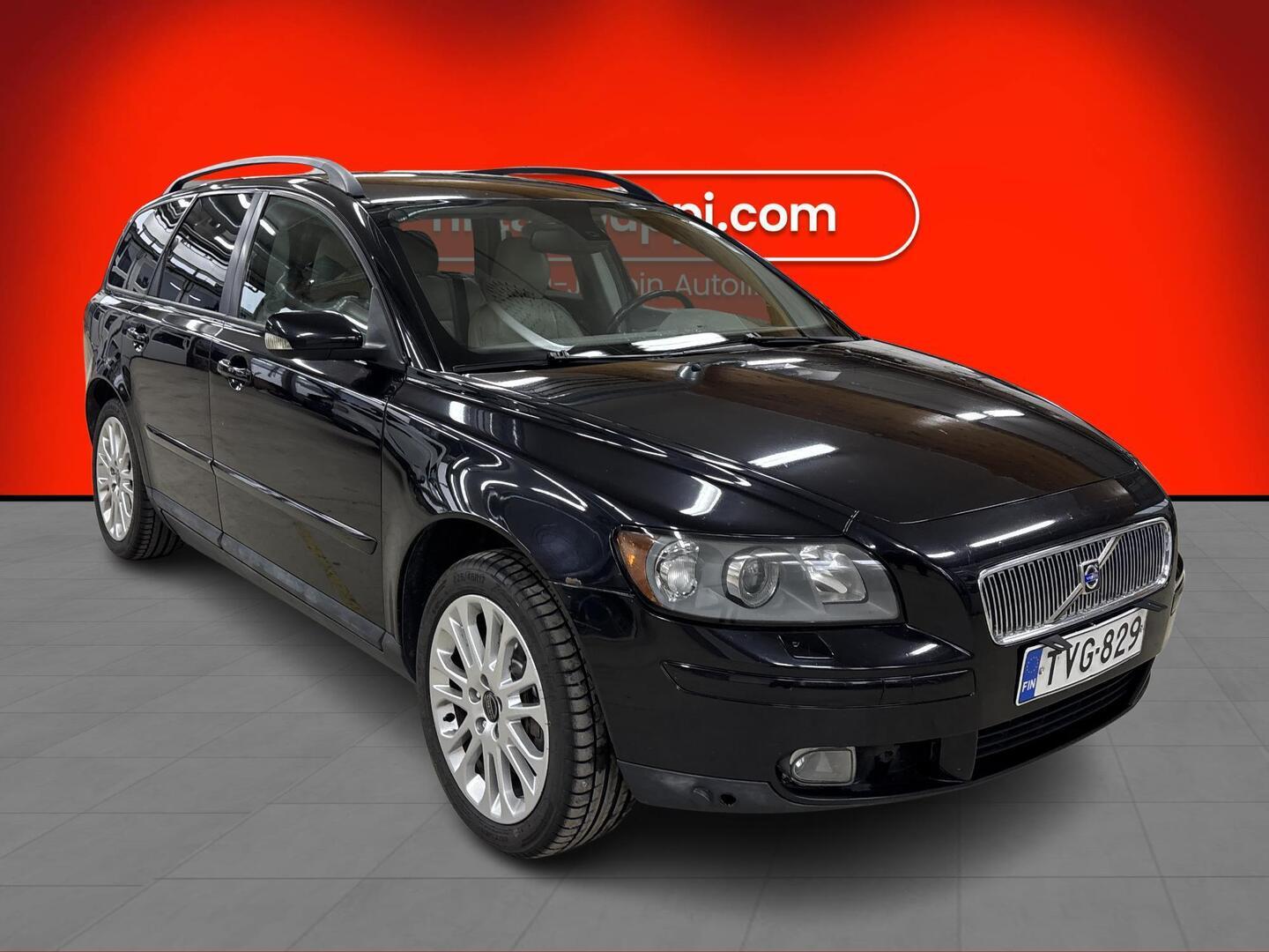 VOLVO V50 2004