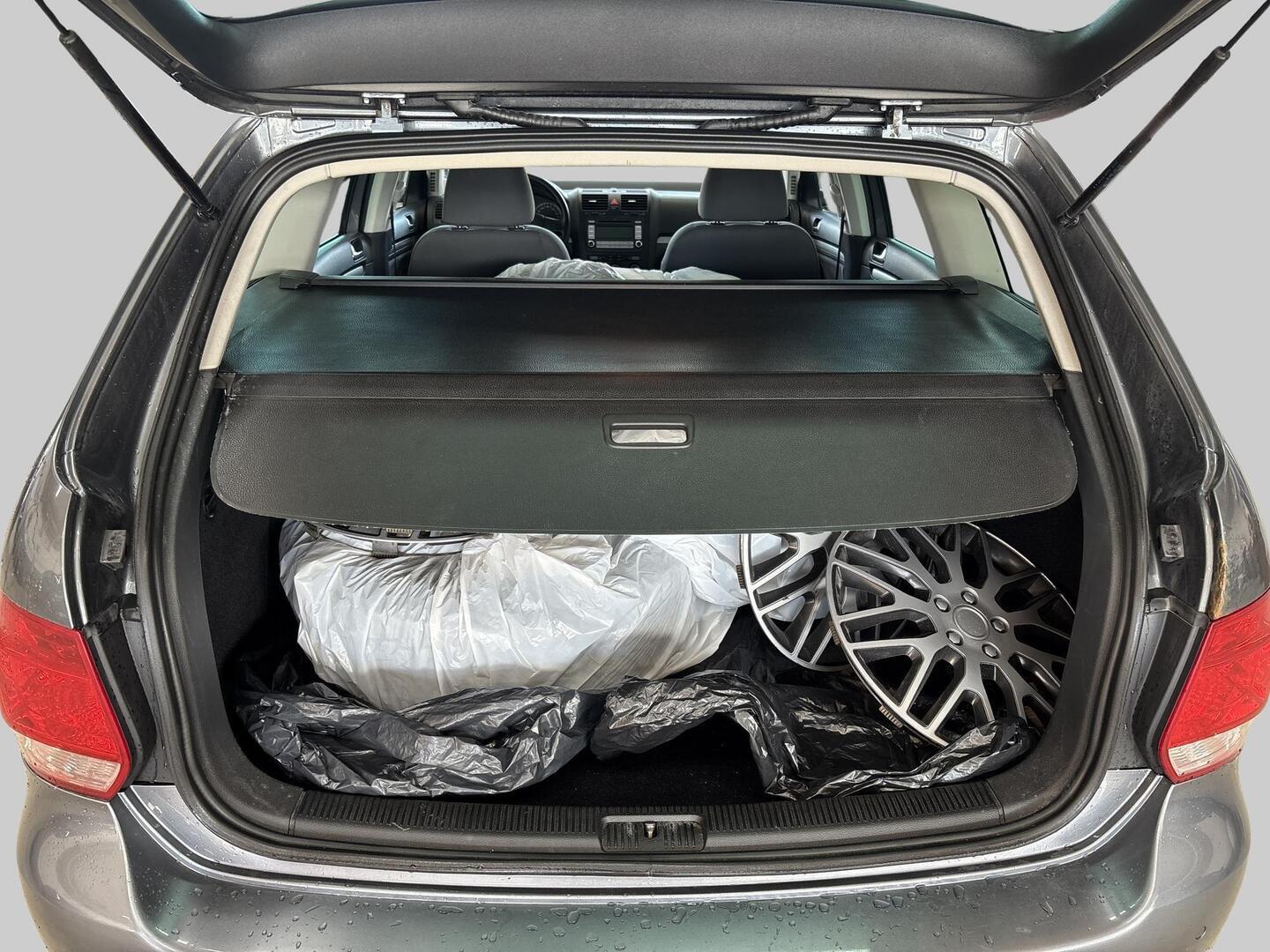 VOLKSWAGEN Golf 2008