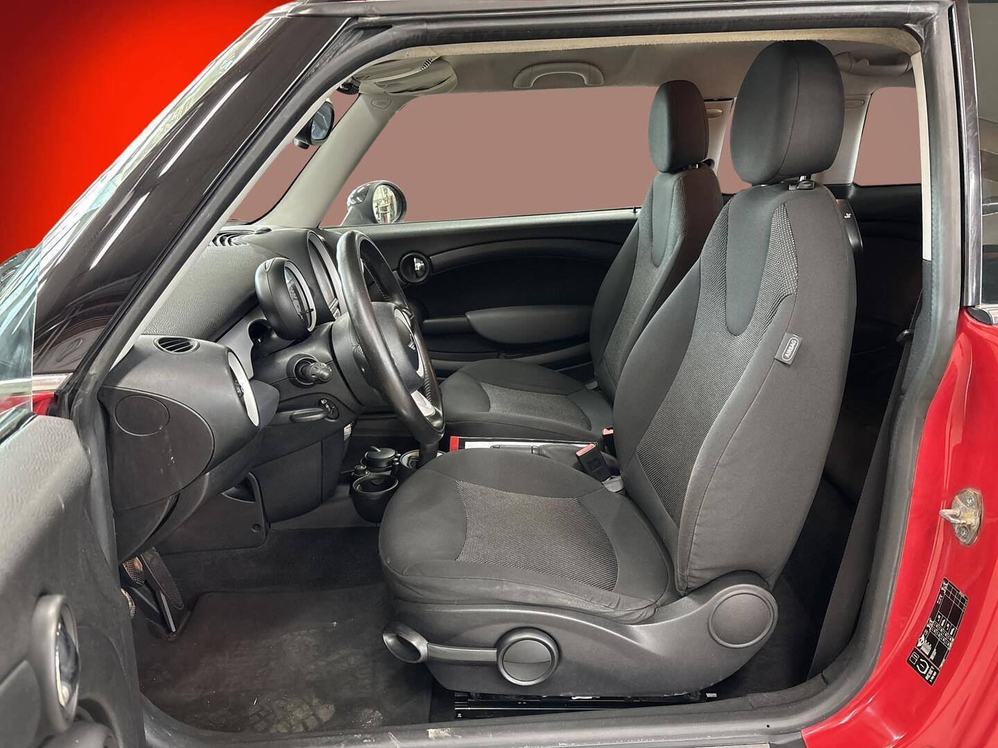 MINI Cooper 2010