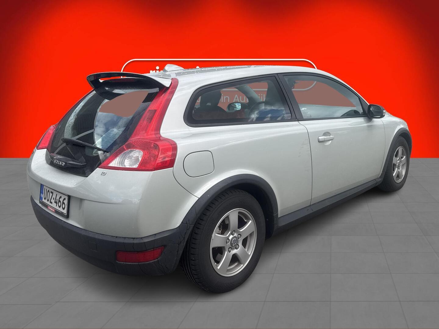 VOLVO C30 2007