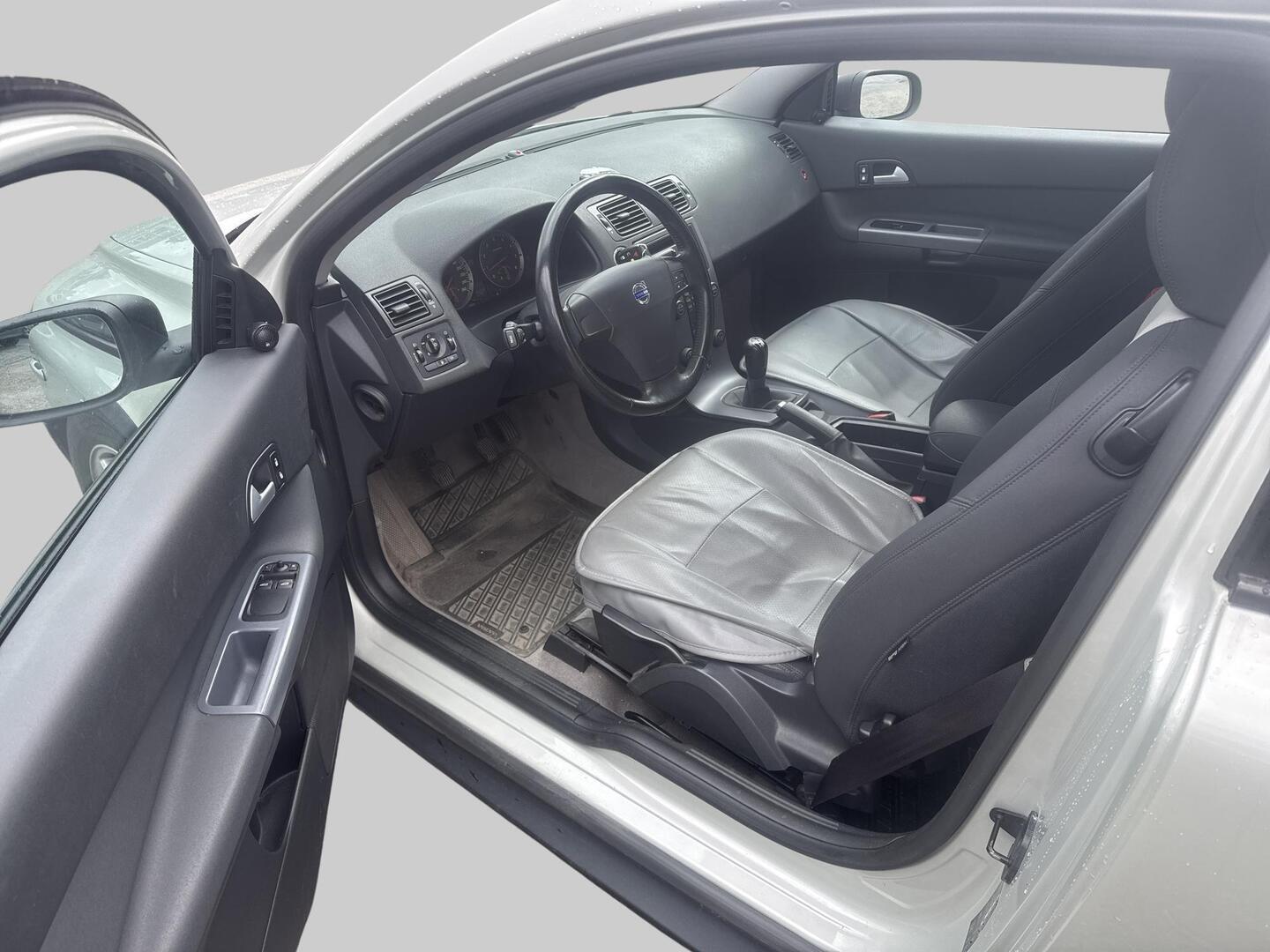 VOLVO C30 2007