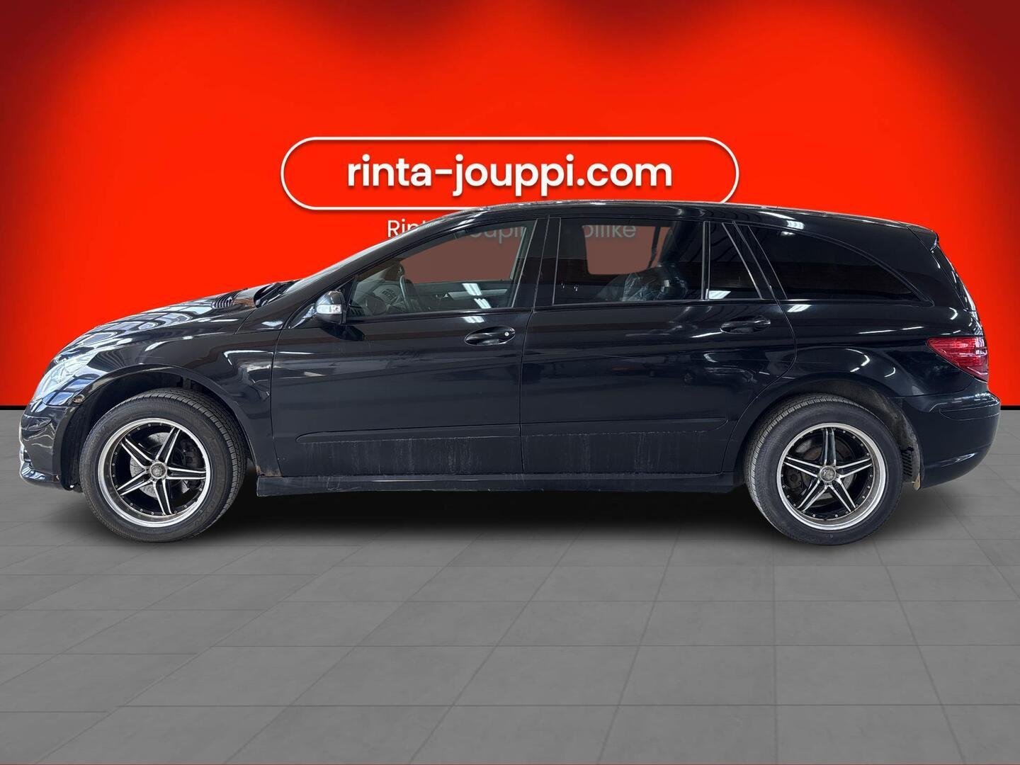MERCEDES-BENZ R 2009