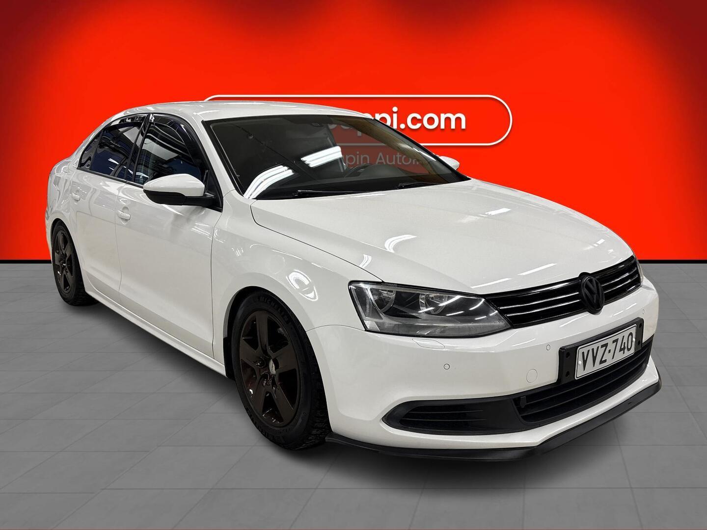 VOLKSWAGEN Jetta 2011