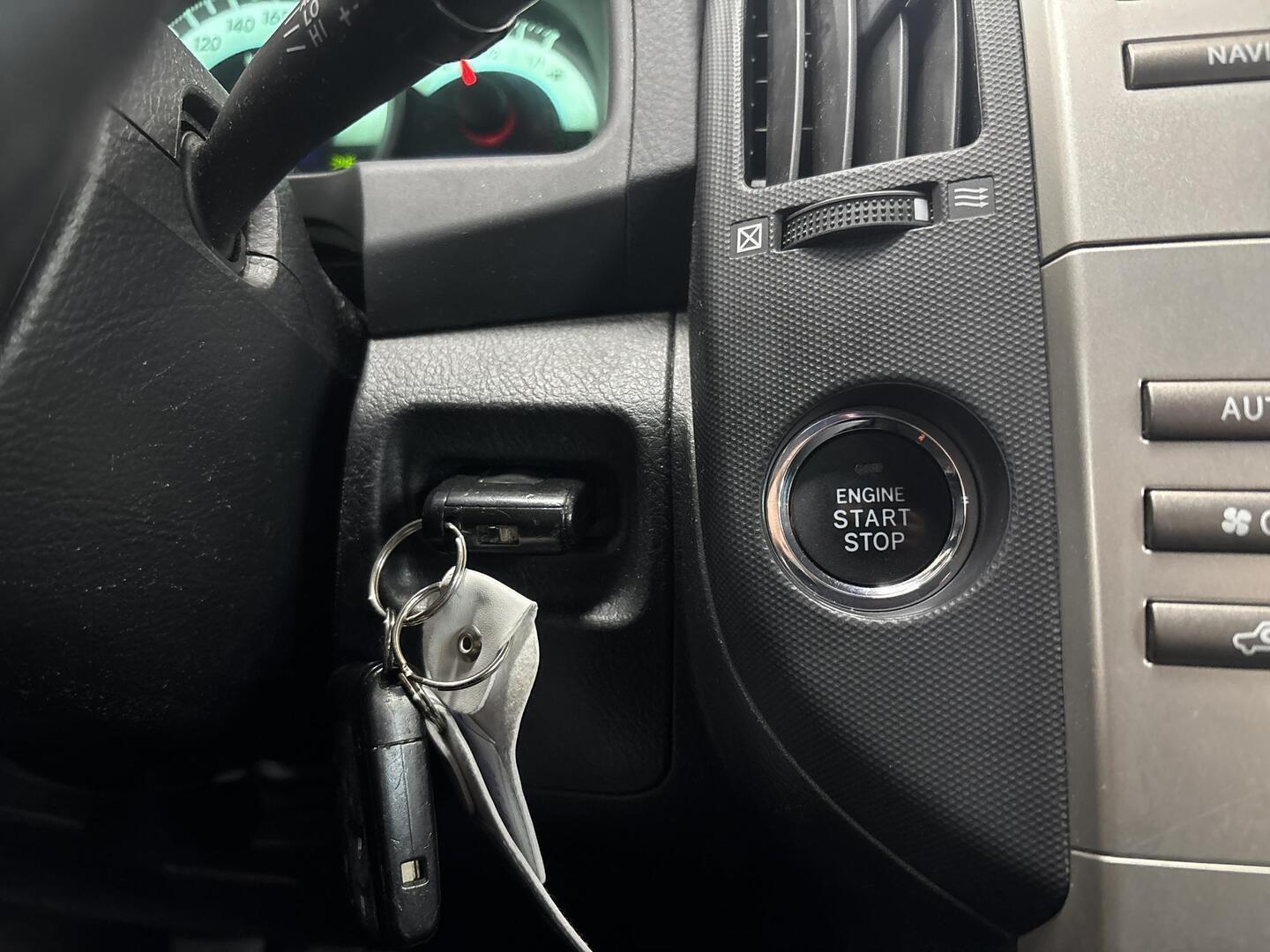 TOYOTA Corolla Verso 2006