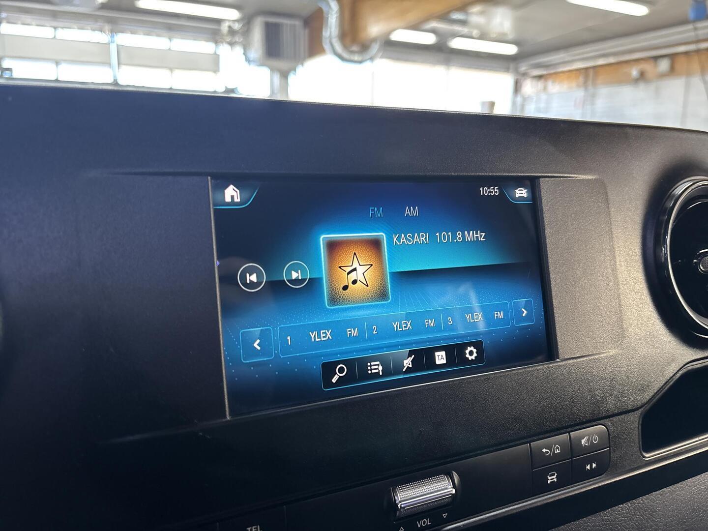 MERCEDES-BENZ Sprinter 2019