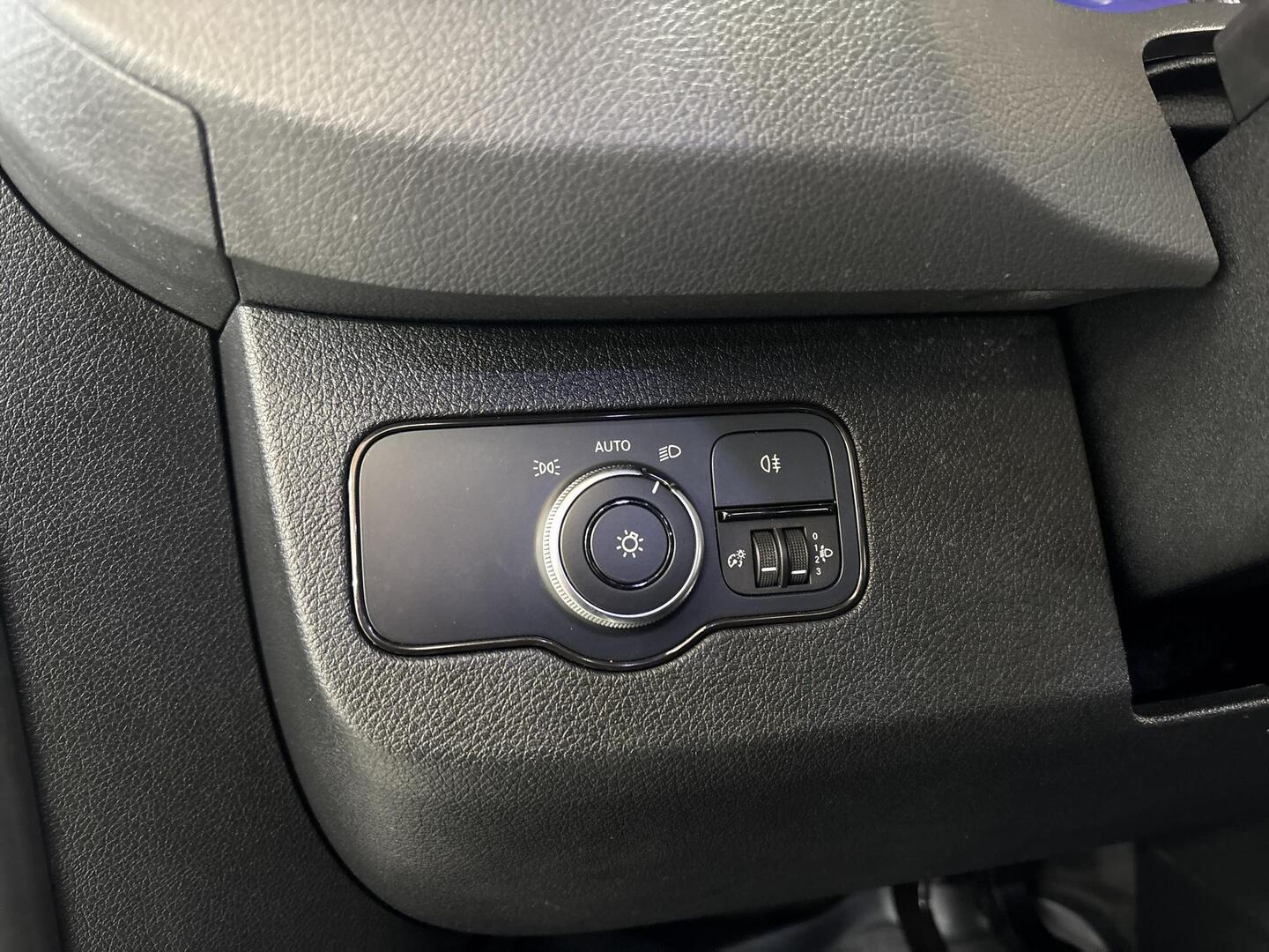 MERCEDES-BENZ Sprinter 2019