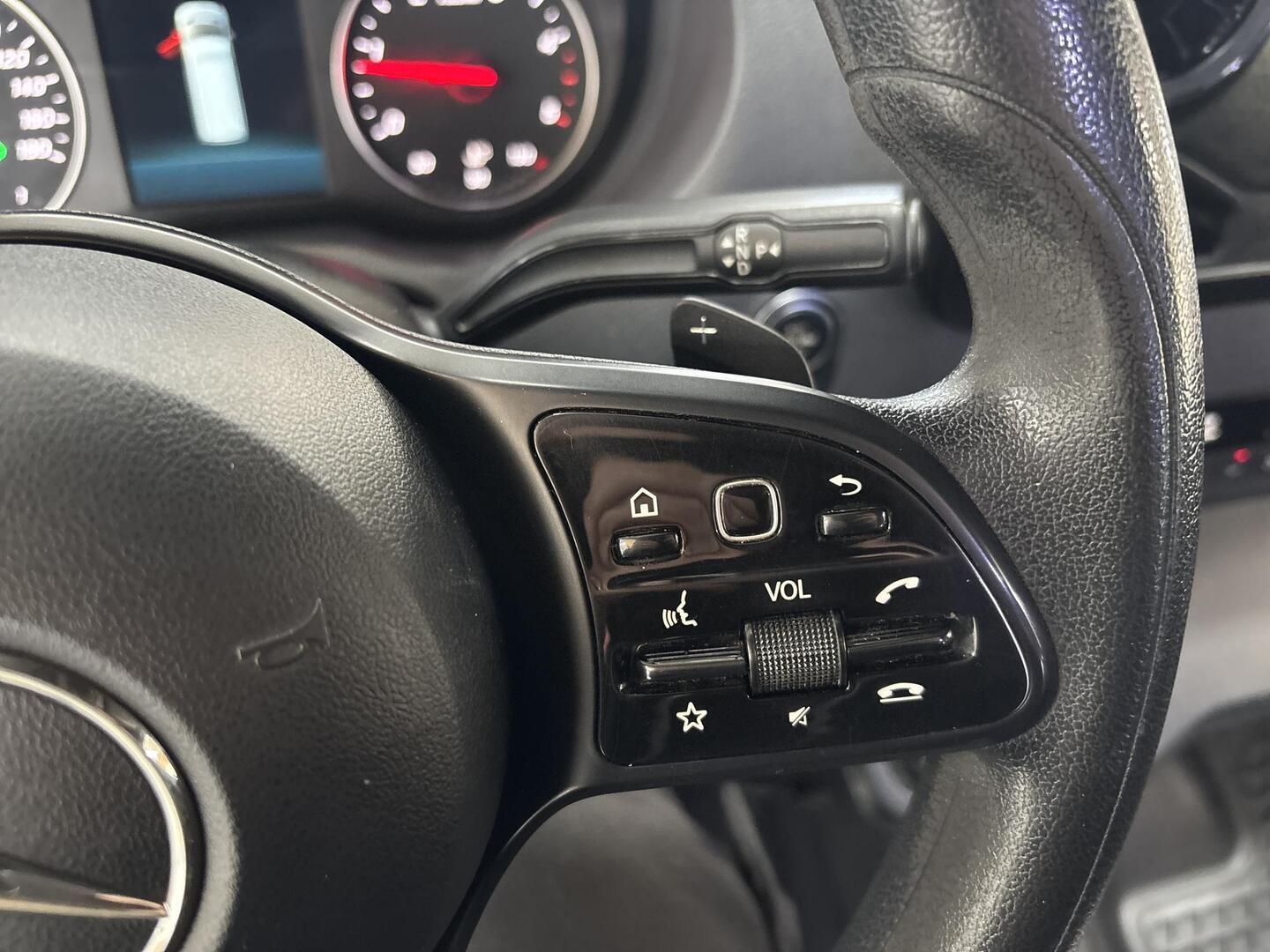 MERCEDES-BENZ Sprinter 2019