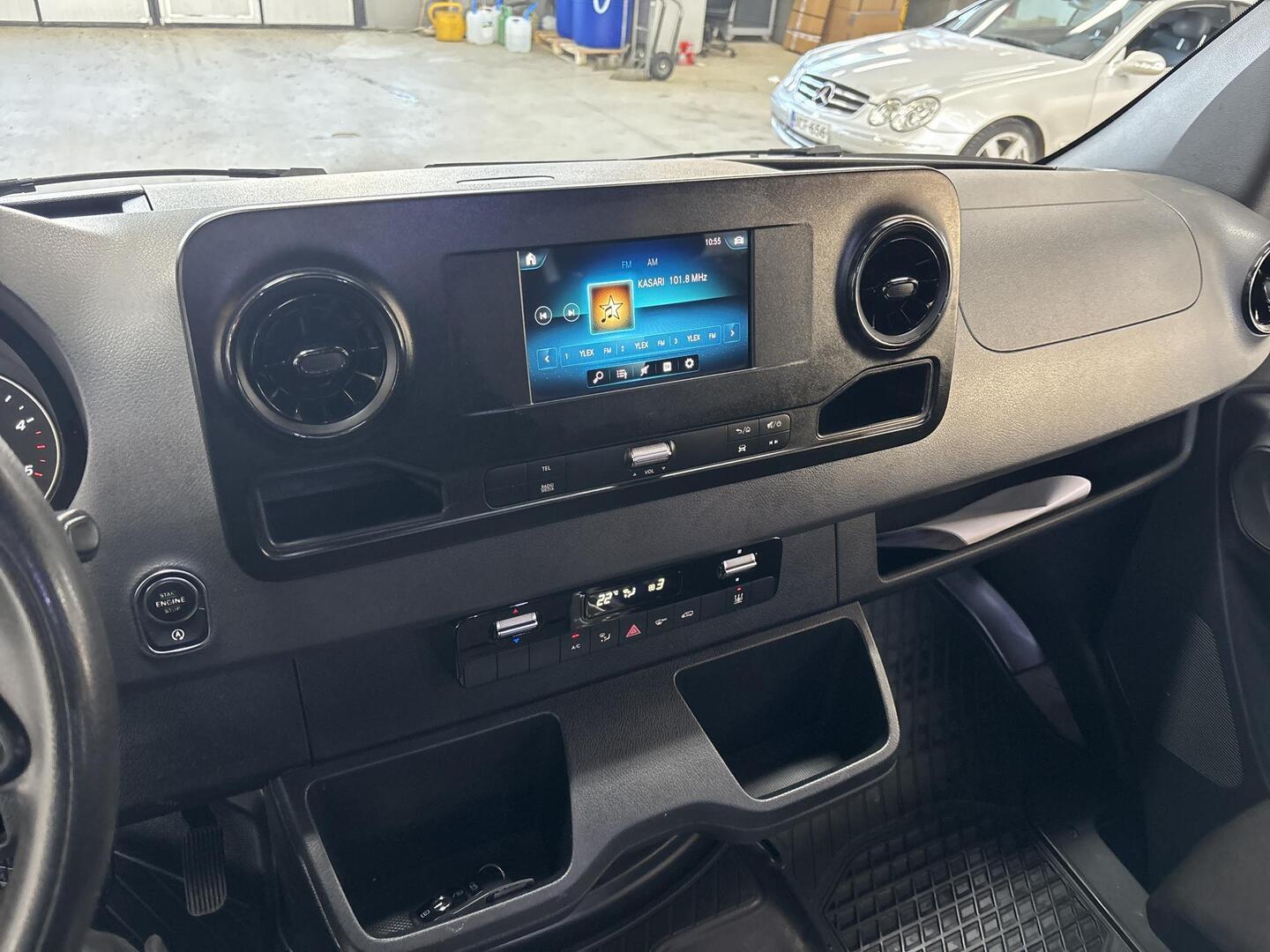 MERCEDES-BENZ Sprinter 2019